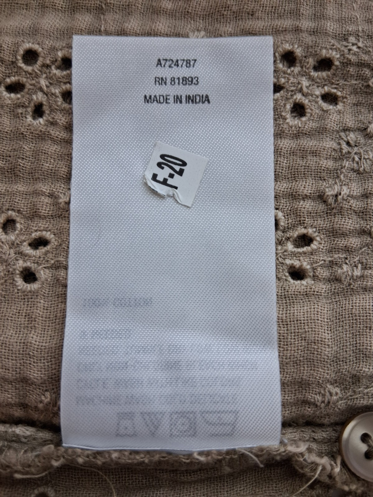 LOGO Lavish NWT By Lori Goldstein **XL 100% Cotton Eyelet Button Up Shirt Pkts.