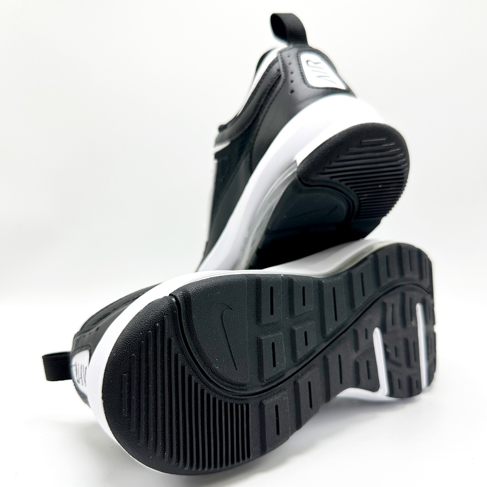 *NEW* Men Nike Air Max AP ‘Black / White’ (CU4826 002), Sz 8.0 ~ 13.0