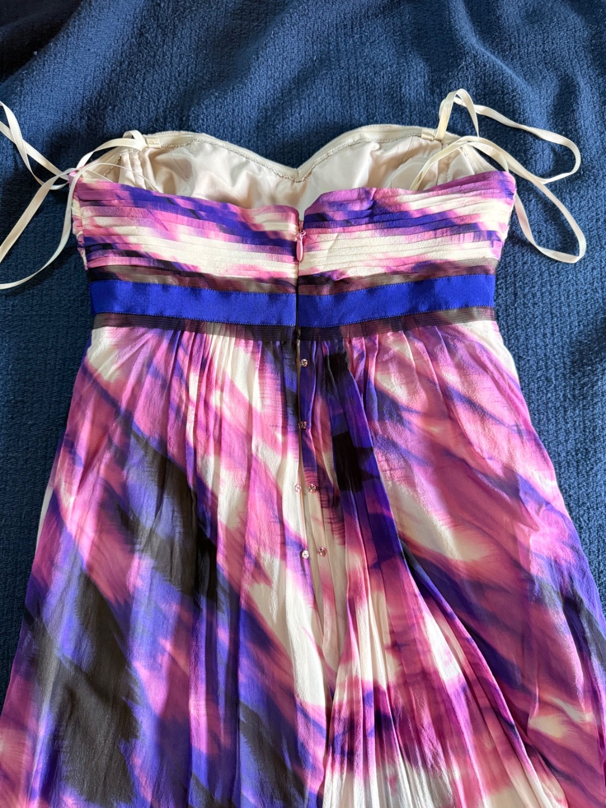 bcbg maxazria long silk 100% dress size 2