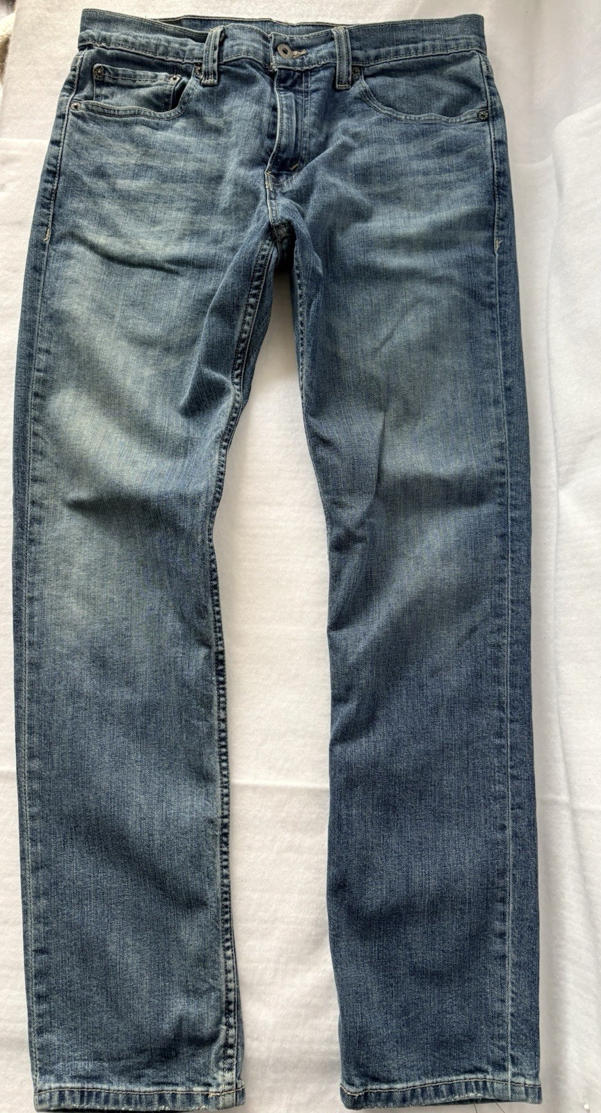 Levi’s Men’s 511 Blue Denim Straight Leg Low Rise Jeans Size 33×32, Red Tab