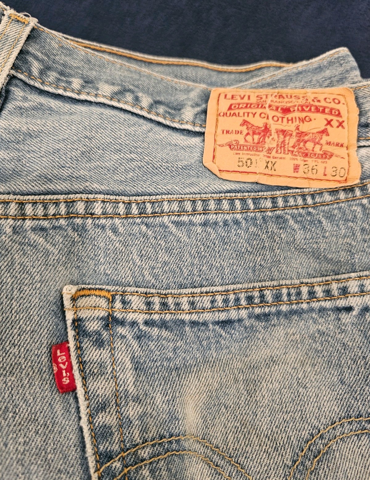 Levi’s 501xx Button Fly Men’s Cotton Denim Jeans – Light Stonewash 36×30
