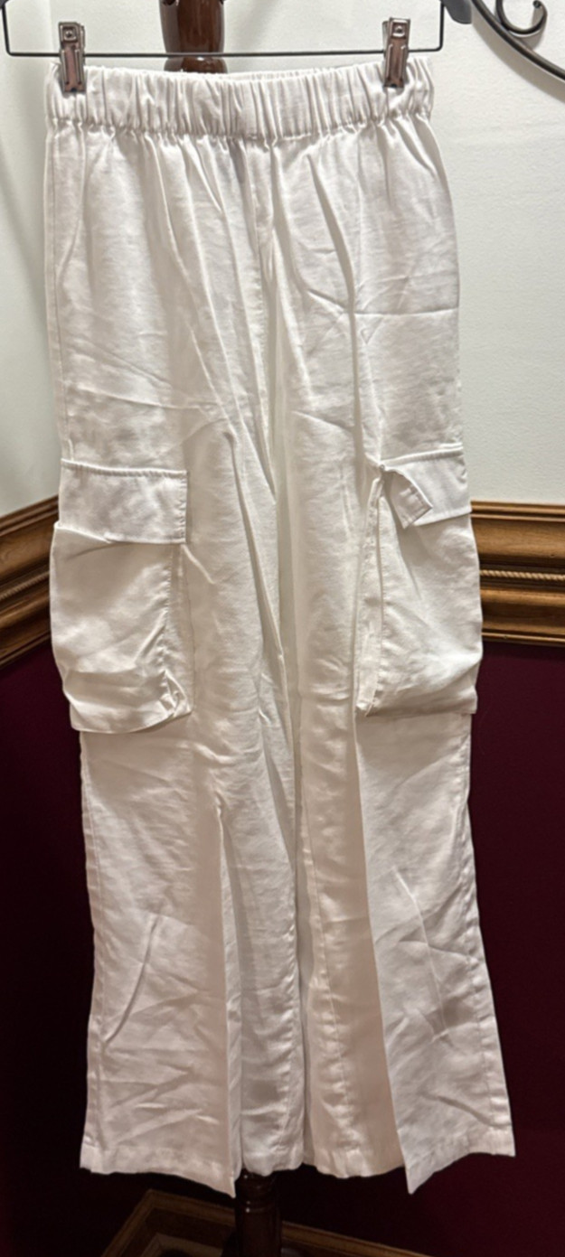 Womens White Forever 21 Pants Size XS 22x29in Cargo Pockets Wide Leg