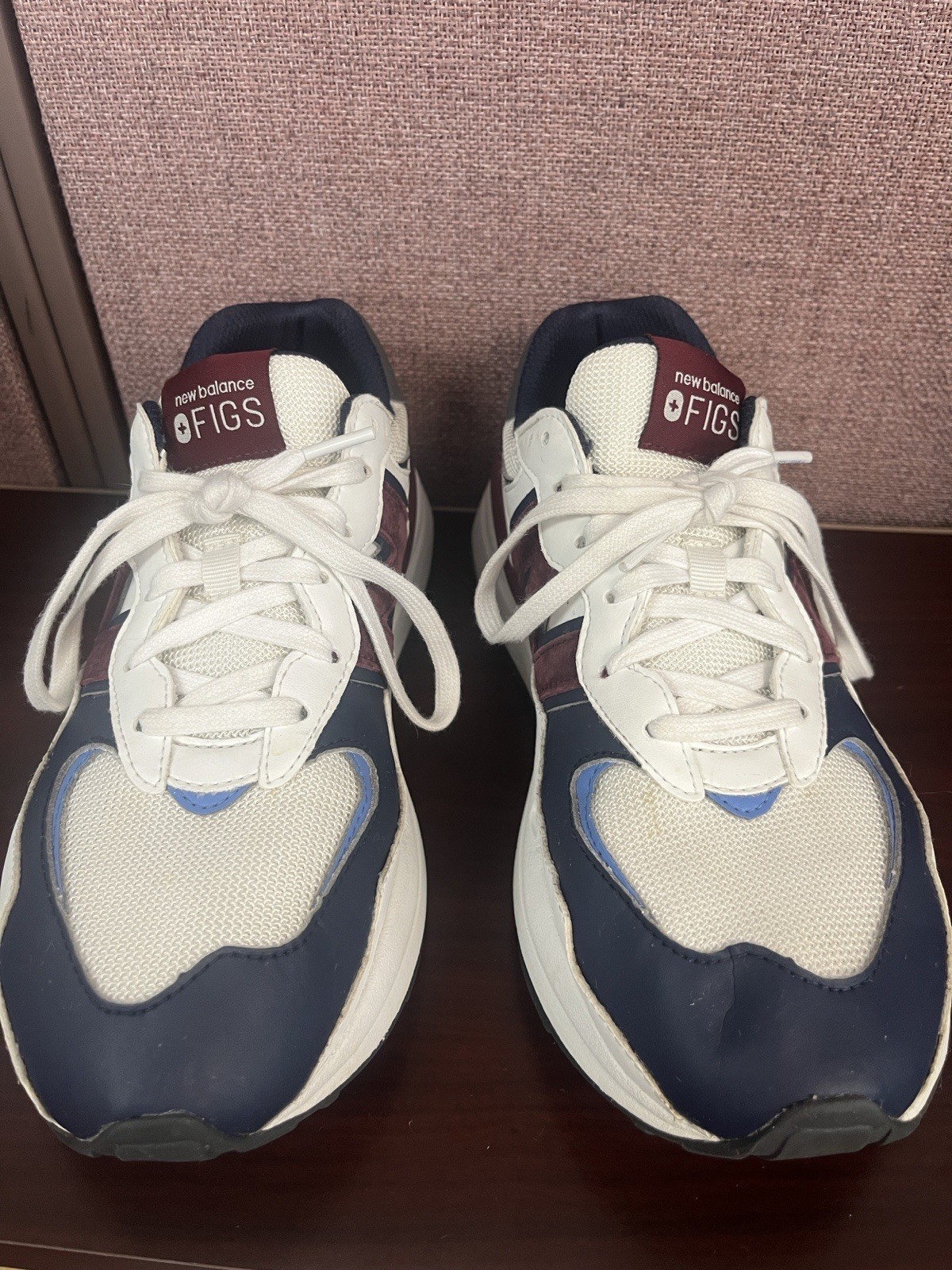 New Balance 5740 U5740FMB White Burgundy Navy Sneakers Men’s 7.5