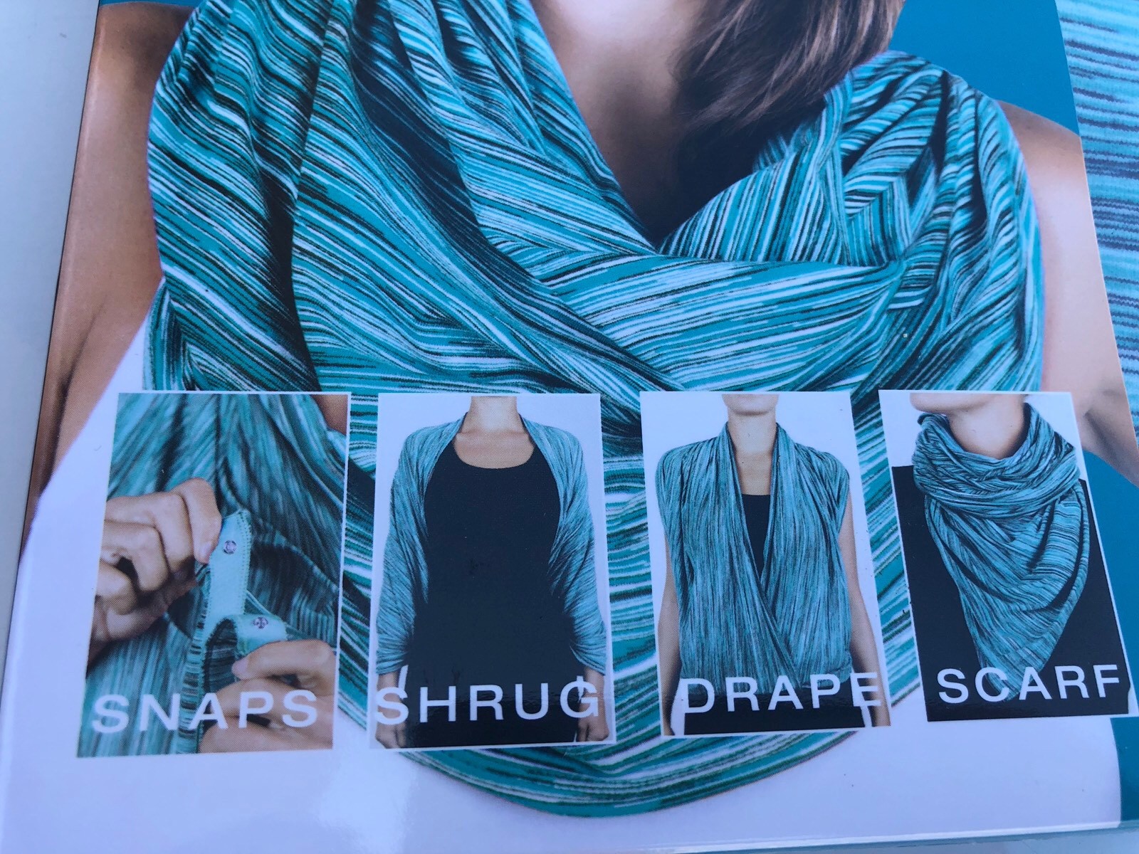 Champion Women’s Lightweight Snap Scarf – Color Varies