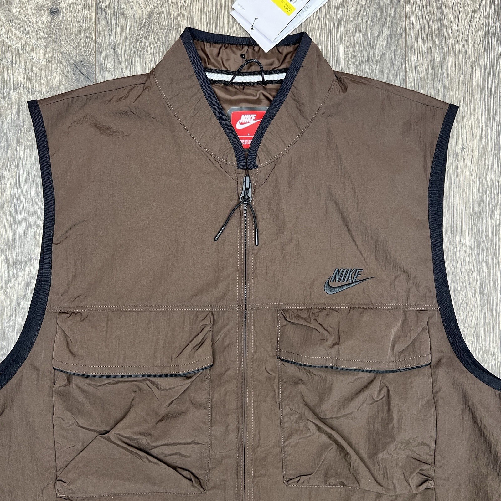 Nike Tech Woven Vest Size Small Mens Brown Black Full Zip Loose Fit $125