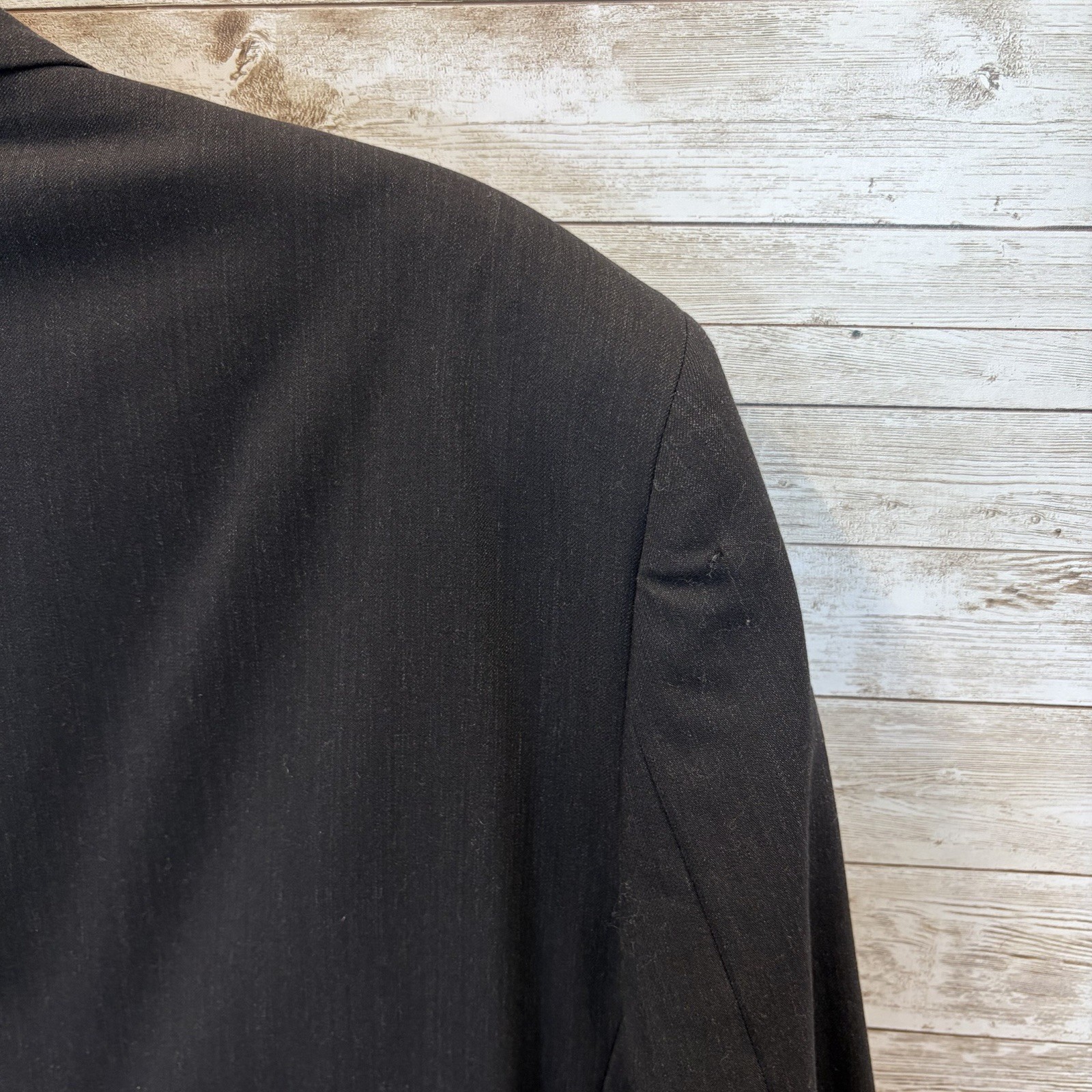 Vtg Pronto Uomo Mens 46R Suit 100% Wool Black 2 Button Ventless Pleated 41×27.5