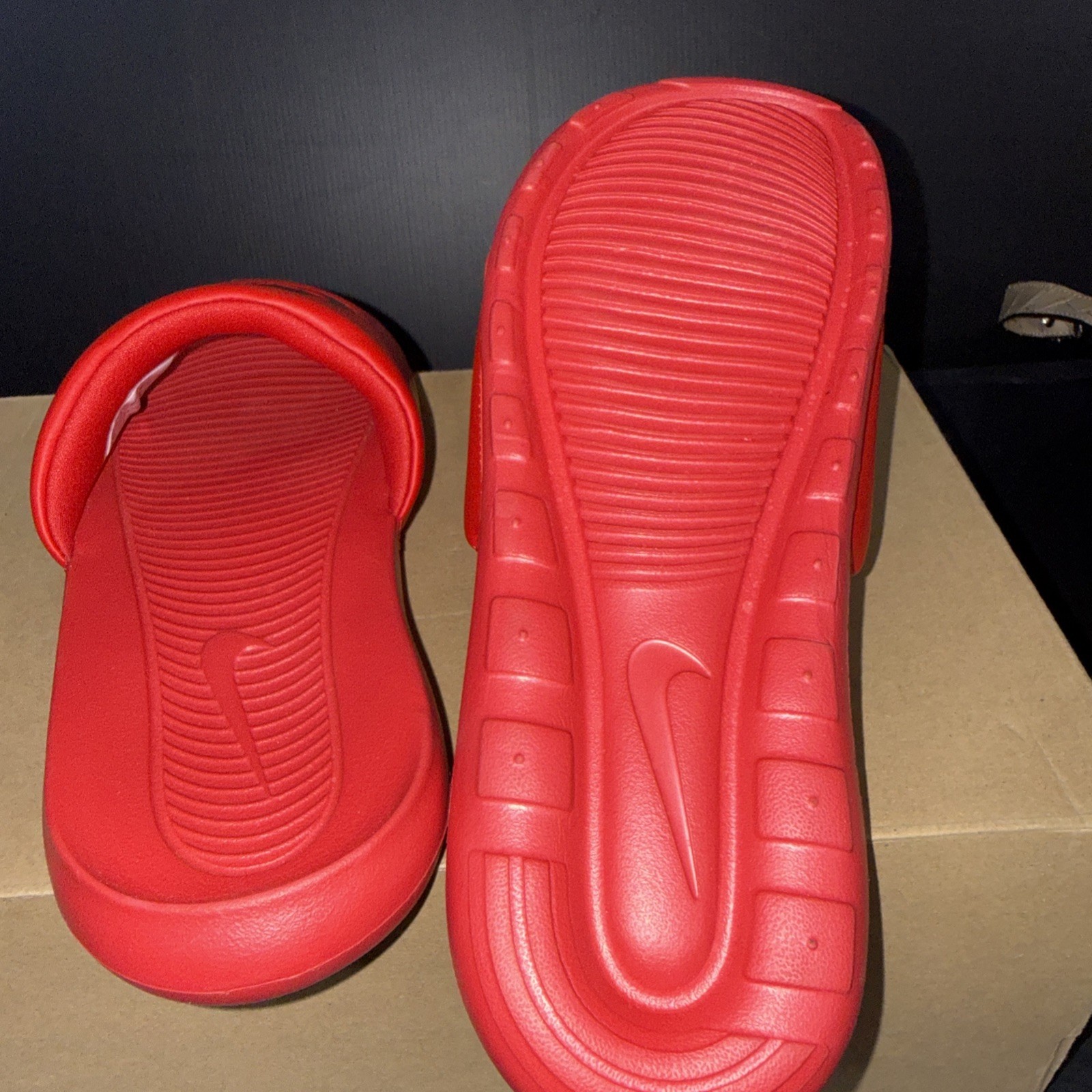 Nike Victori One Slides Red Black Comfort Sandals CN9675‑600 Mens Size 8