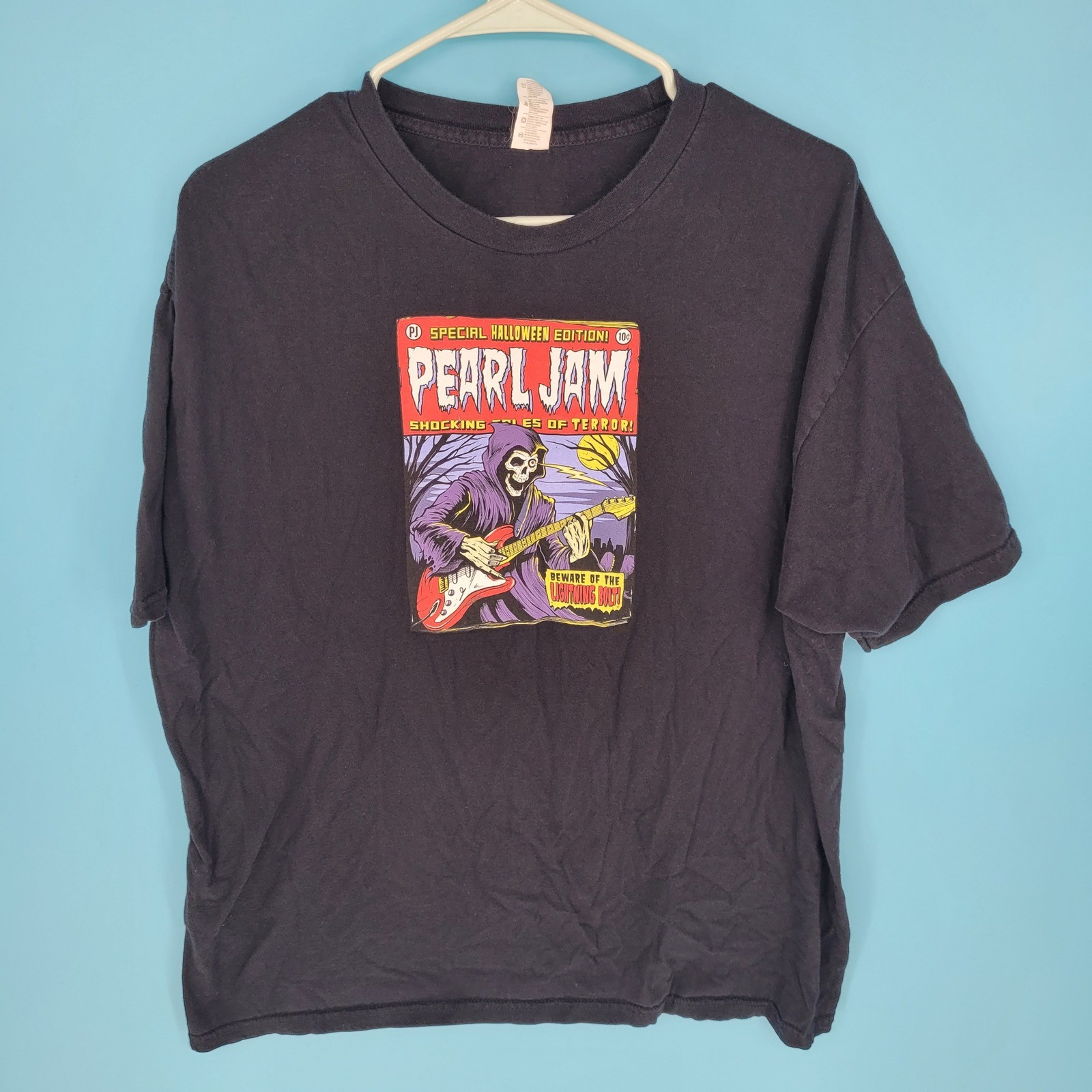 Spectra USA Pearl Jam Halloween Graphic lightening bolt Tee XL Tales Terror