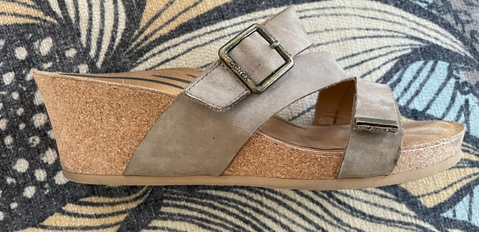 Aetrex Kimmy Women’s Sandals Size 9 9.5 Orthotic Wedge Comfort Support Heels