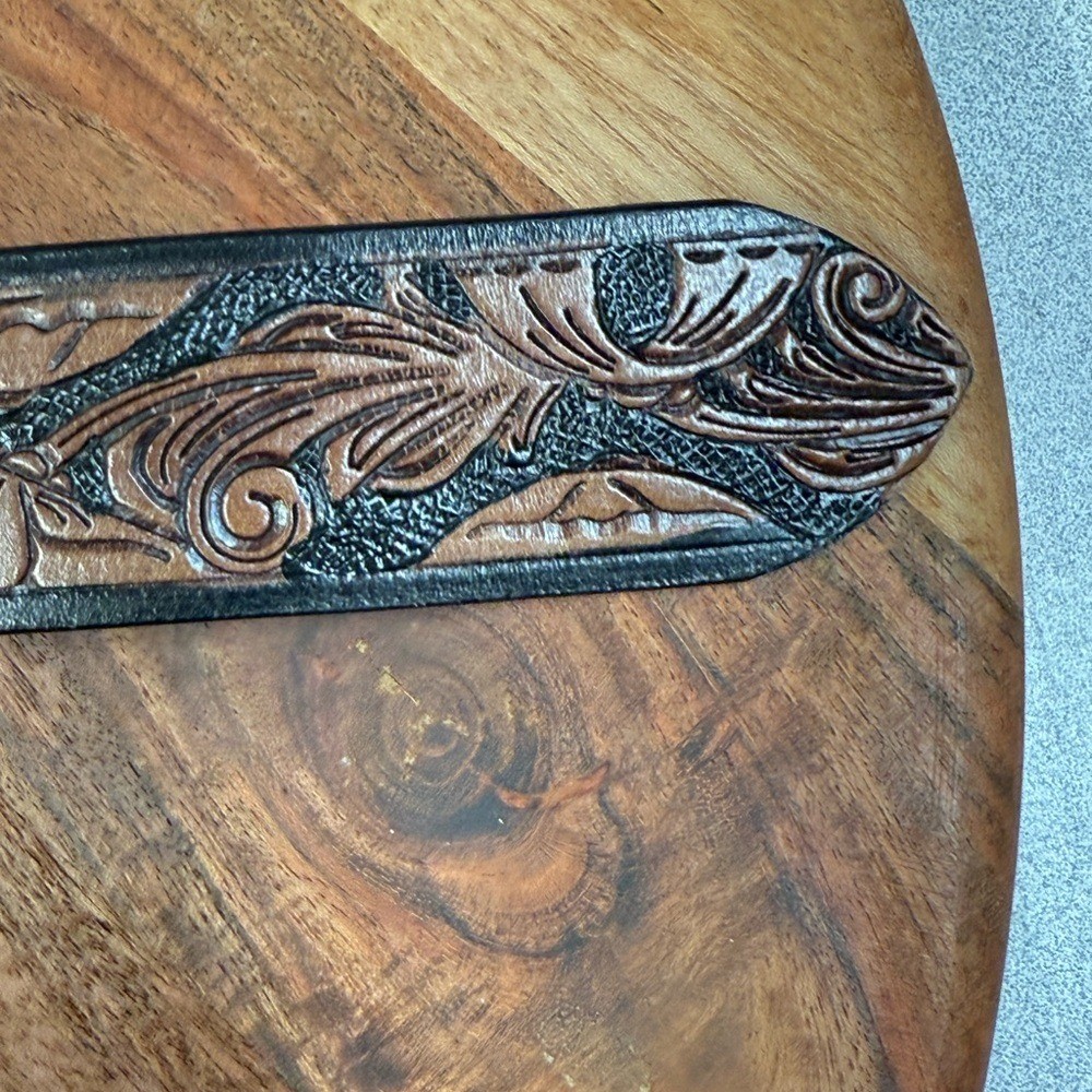 Source Unknown Black and Brown Embossed Belt