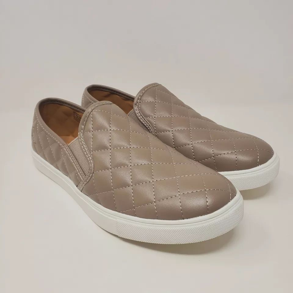 MOUNTAIN SOLE SLIP ON WOMEN SNEAKER GREY 9
