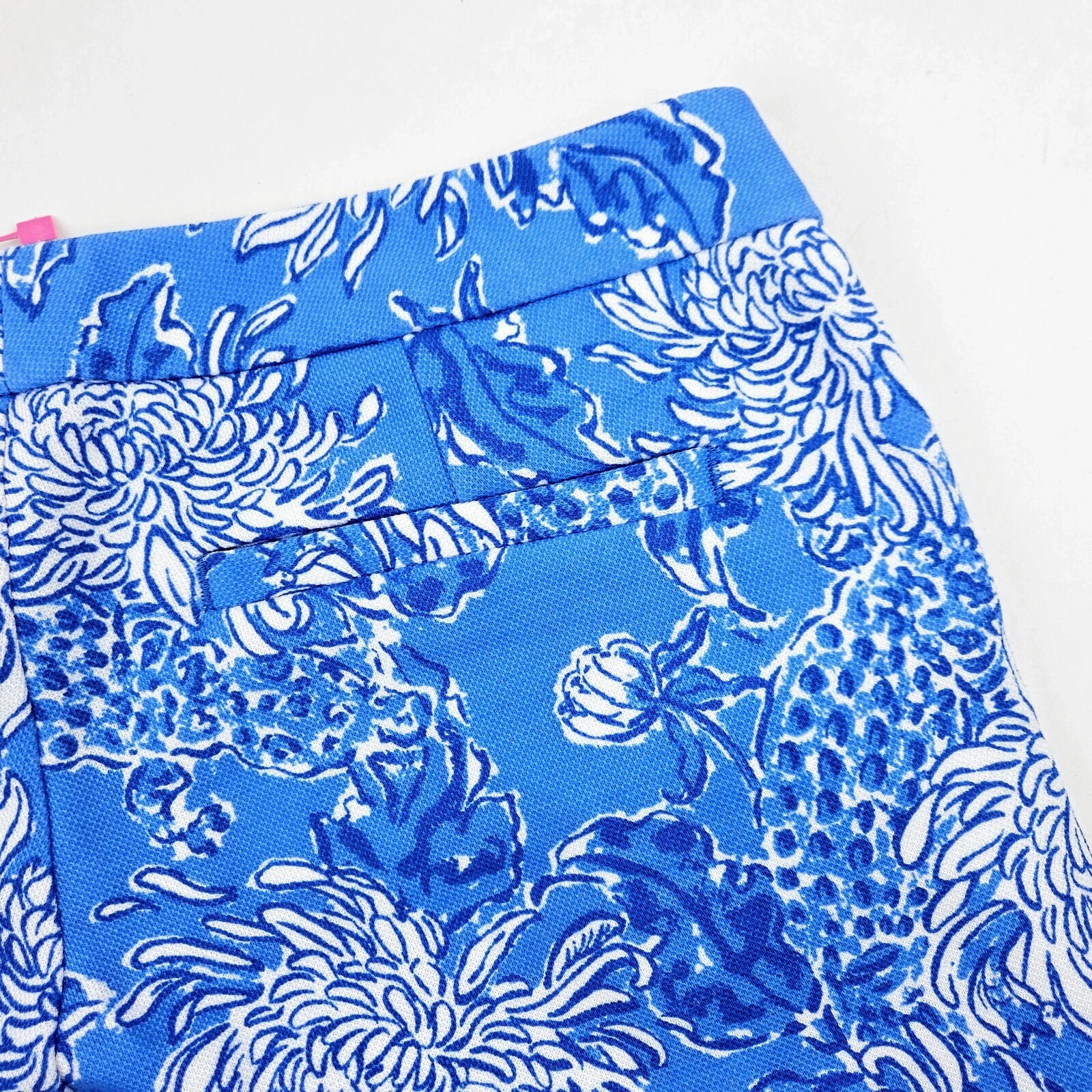 Lilly Pulitzer Buttercup 5” Stretch Knit Shorts Boca Blue Croc & Lock It Size 10