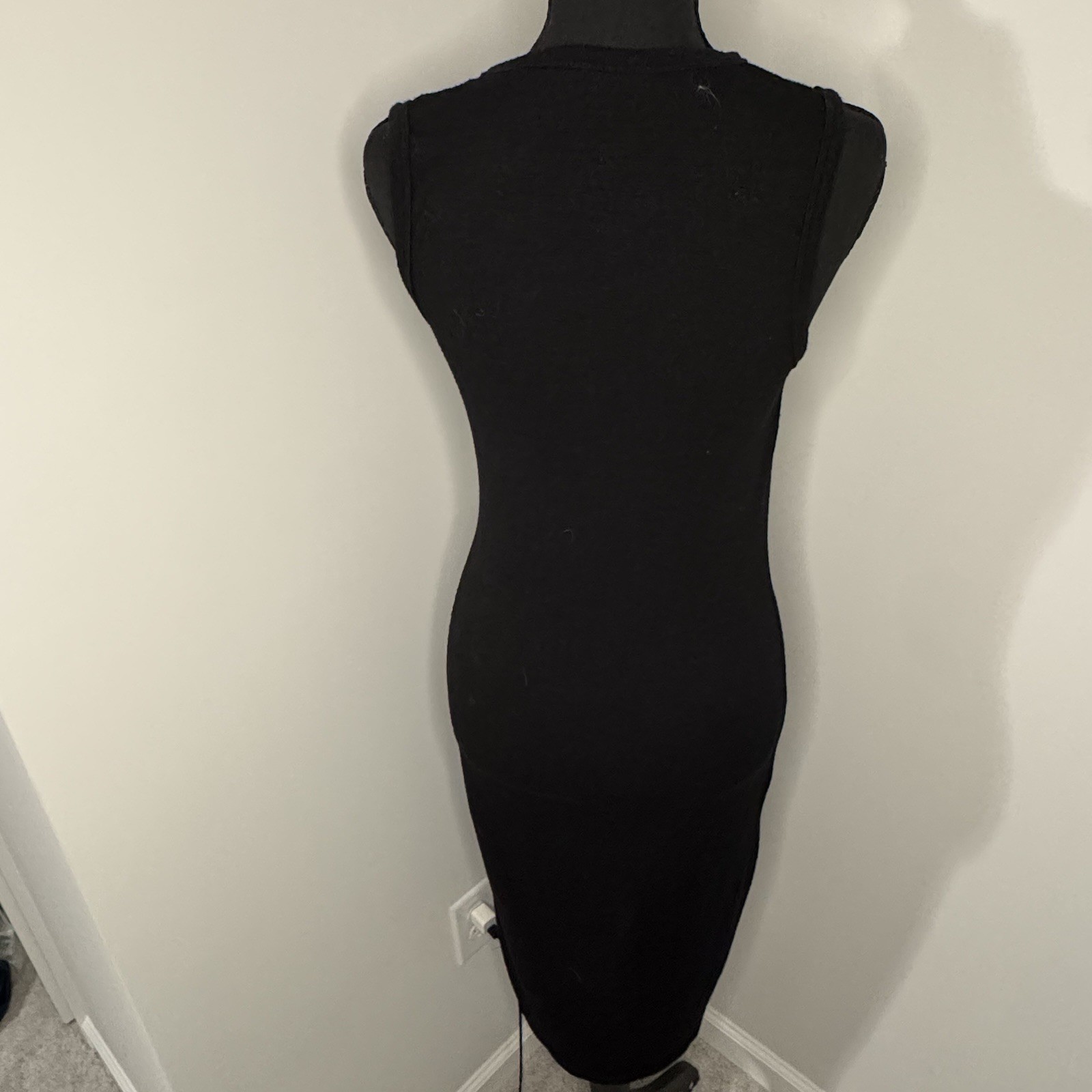 Wilfred Free Women’s Black Solid Scoop Neck Sleeveless Bodycon Midi Dress L