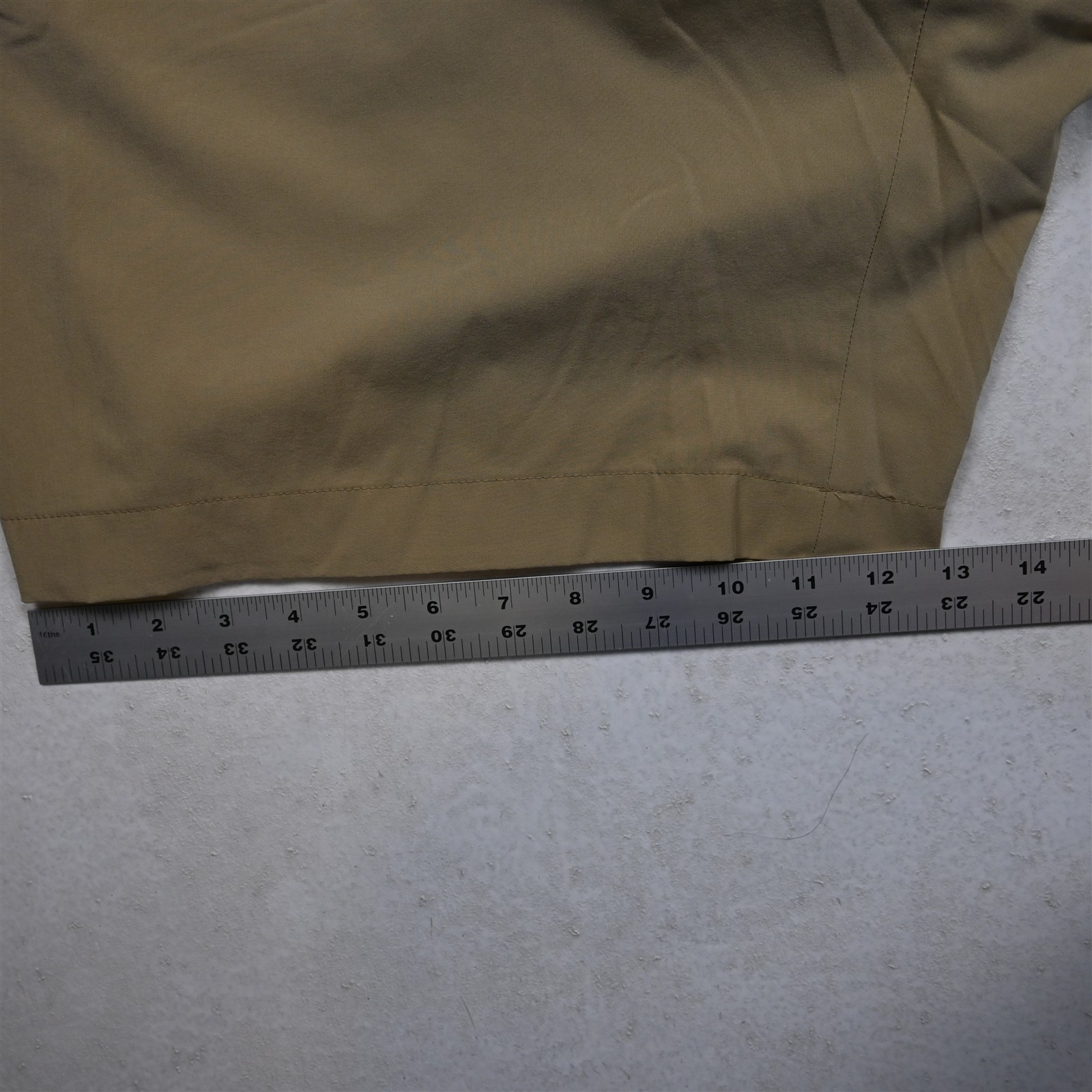 Brooks Brothers 42×8.75″ Khaki Performance Flat Front Dress Mens Shorts