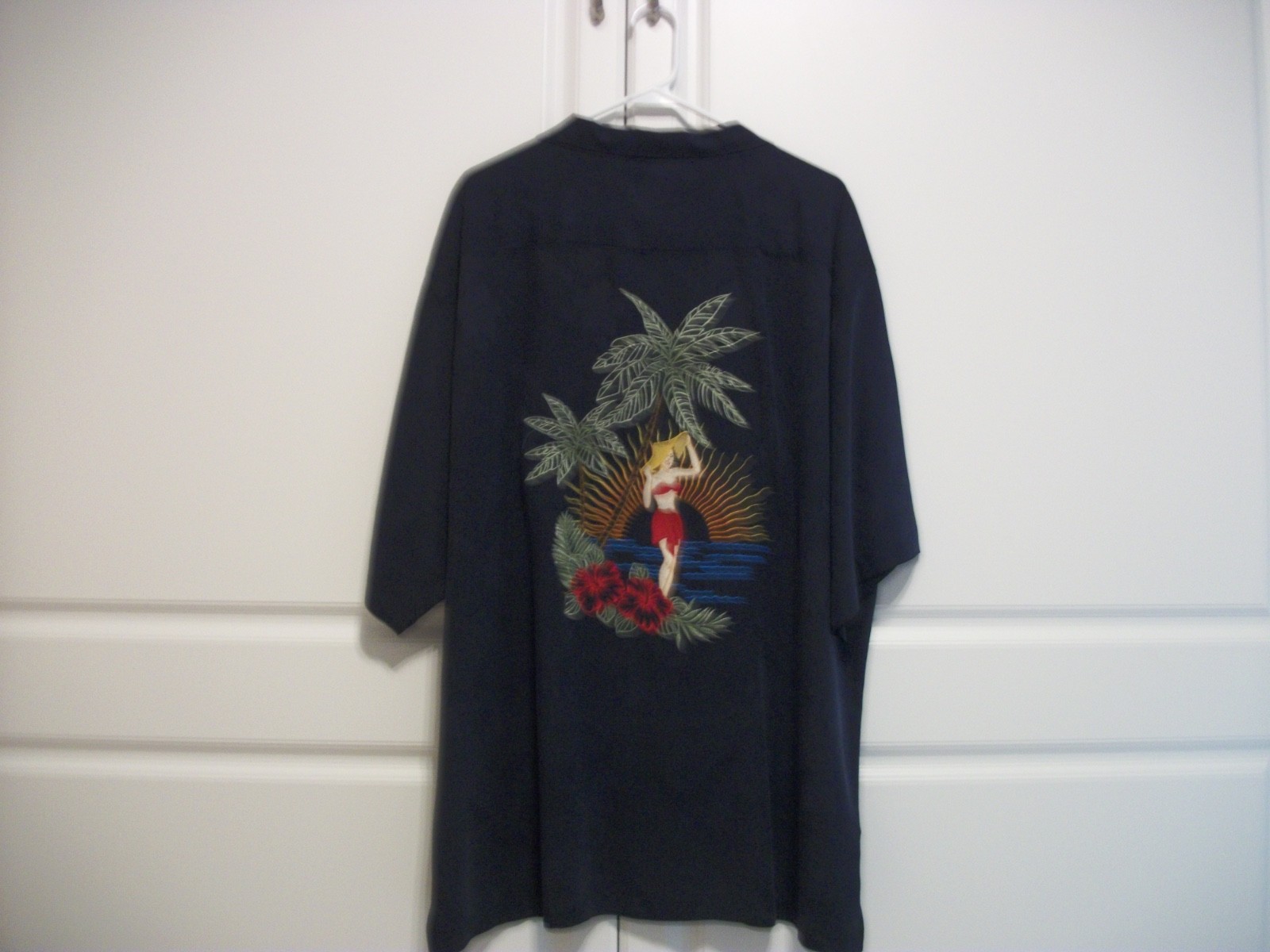 EMBROIDERED – ISLAND GIRL WITH PALM TREES – MENS 65 % RAYON, 35% POLY SHIRT -XL