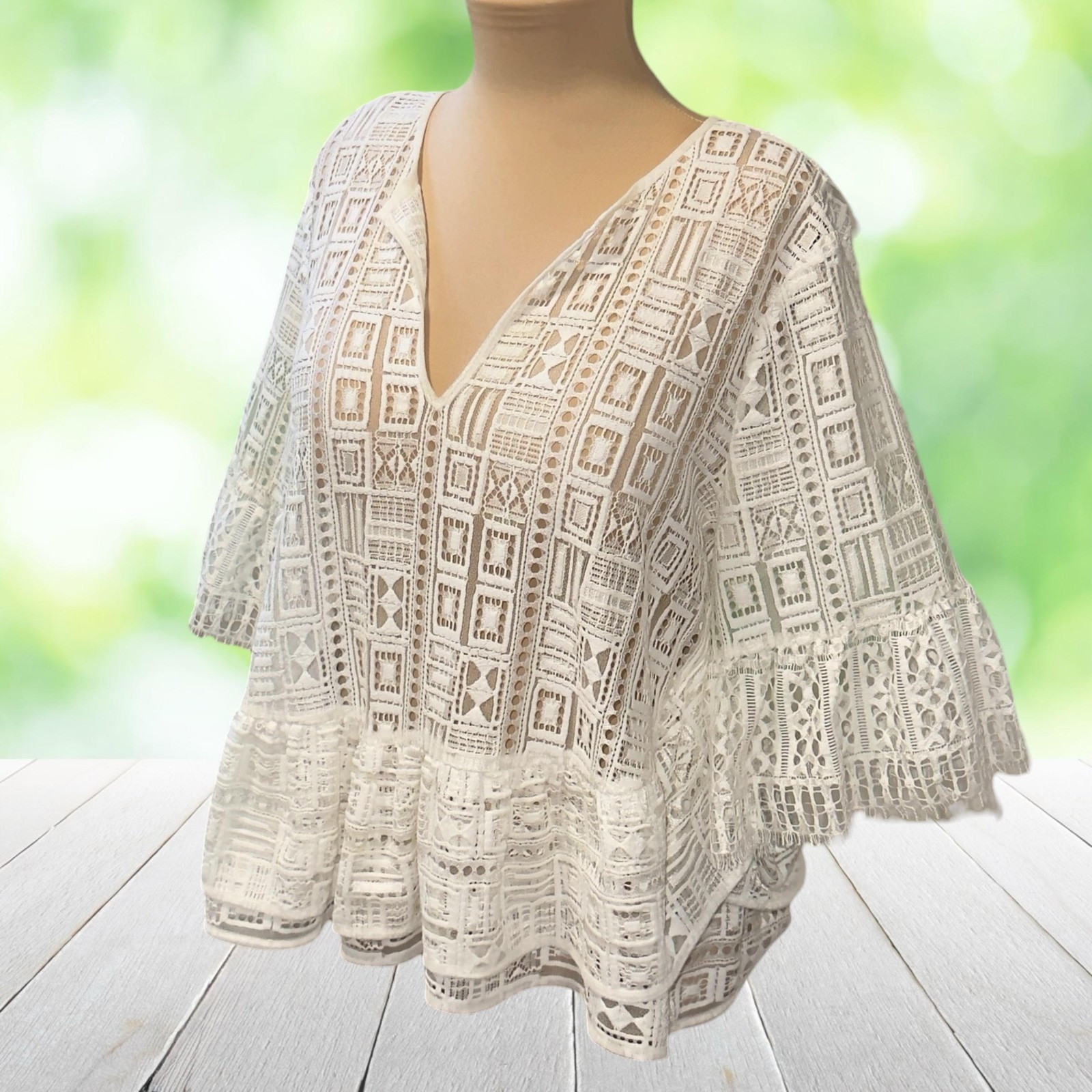 BCBGMAXAZRIA Lace Peasant Top Boho Crochet Bell Sleeve Sheer White Sz M