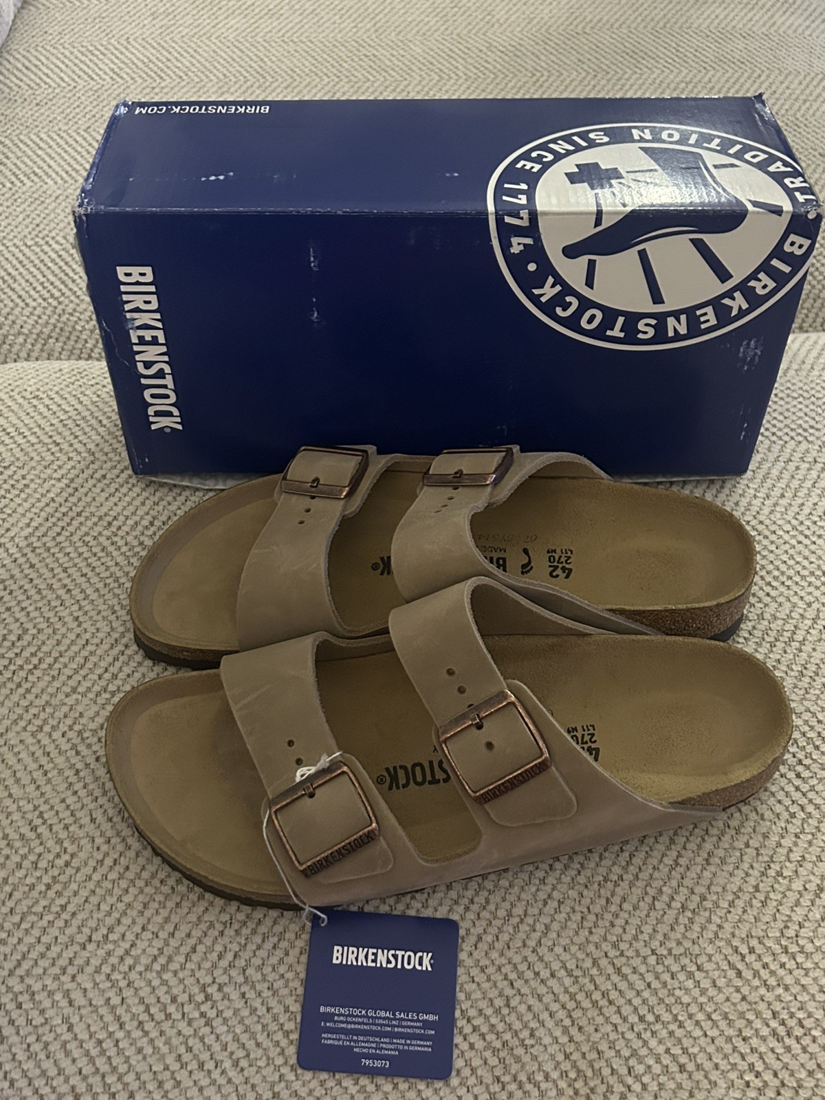 Birkenstock Arizona Leather Sandals in Tobacco Brown – Size EU 42 Narrow- New