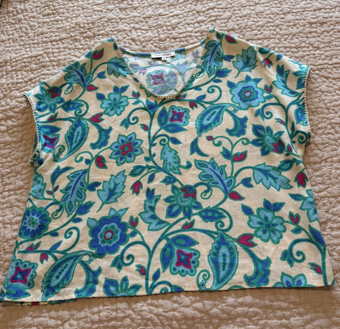 Emily Daniels XL Linen Blend Floral V Neck Blouse Boho Blue Green Pink Top
