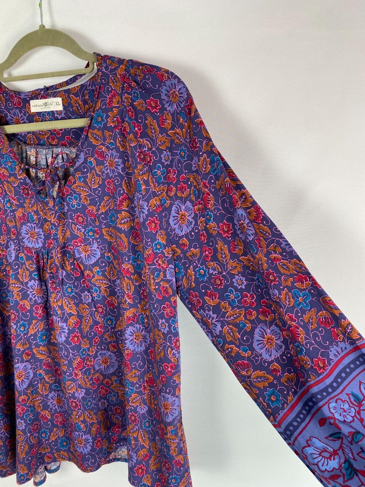 Natural Life Floral Multicolor V Neck with Ties Bell Sleeves Top Sz XL Peasant