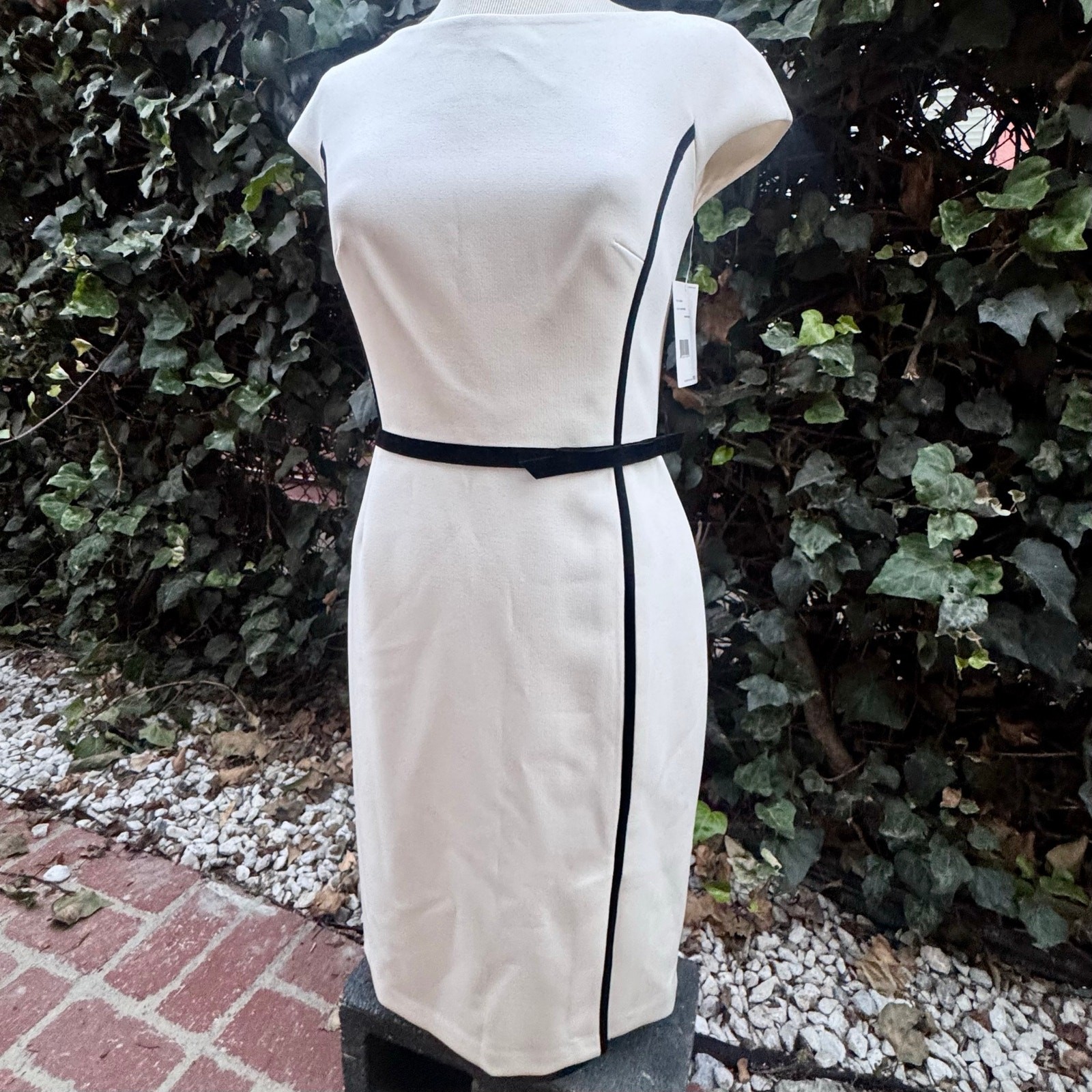 NWT Liz Claiborne Dress Sheath 1-Piece Classic Career Professional Knee Length