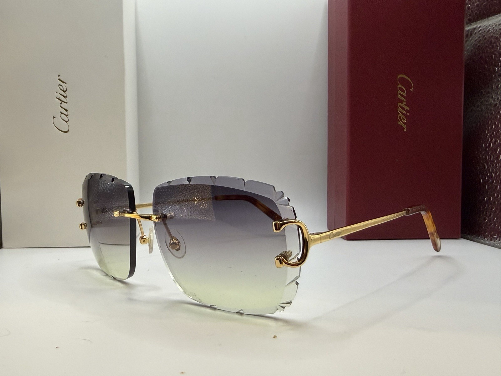 Cartier Rimless BIG C Diamond Cut Gradient Gray&Yellow Men’s Sunglasses CT00920
