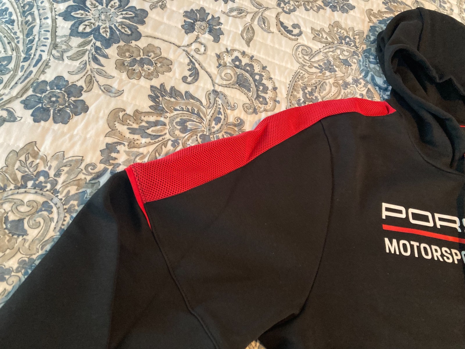 NEW IN BAG PORSCHE DESIGN MOTORSPORT LONG SLEEVED HOODIE IN EURO XL = USA L
