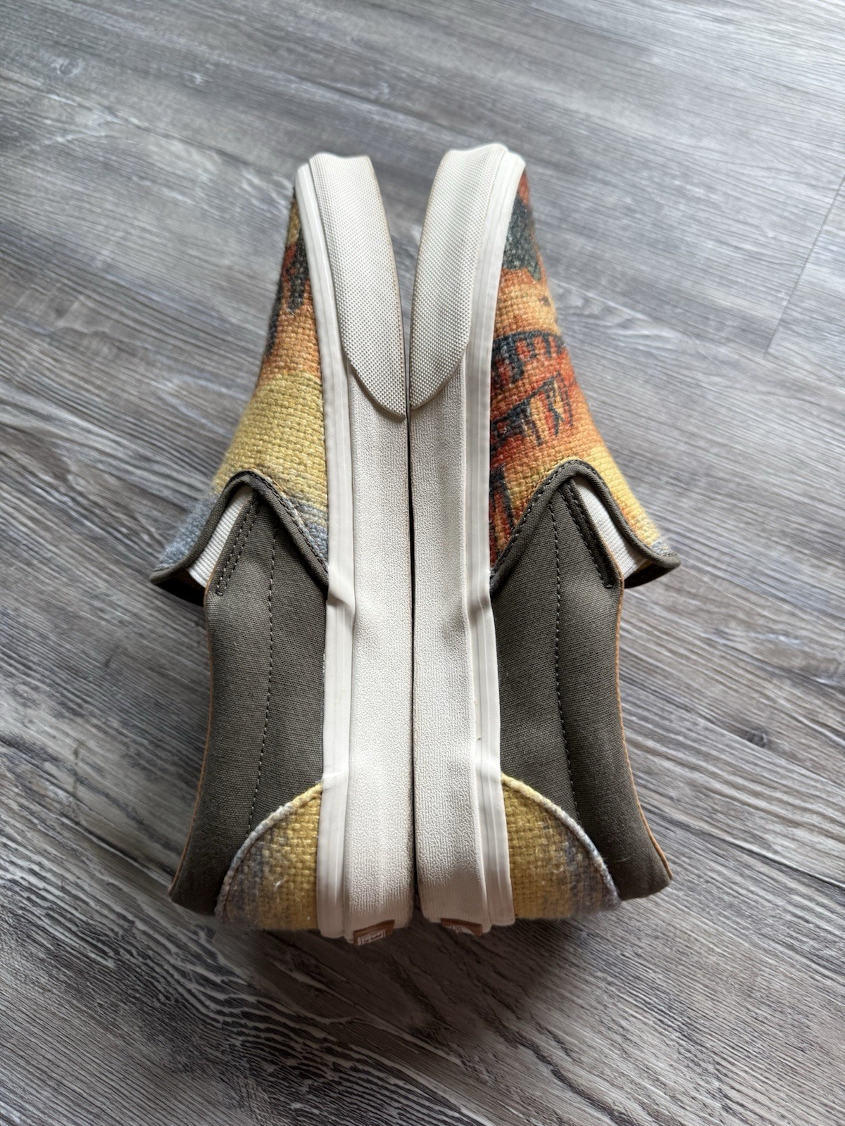 Vans Cactus Desert Tapestry Slip On Shoes Men’s Size 11
