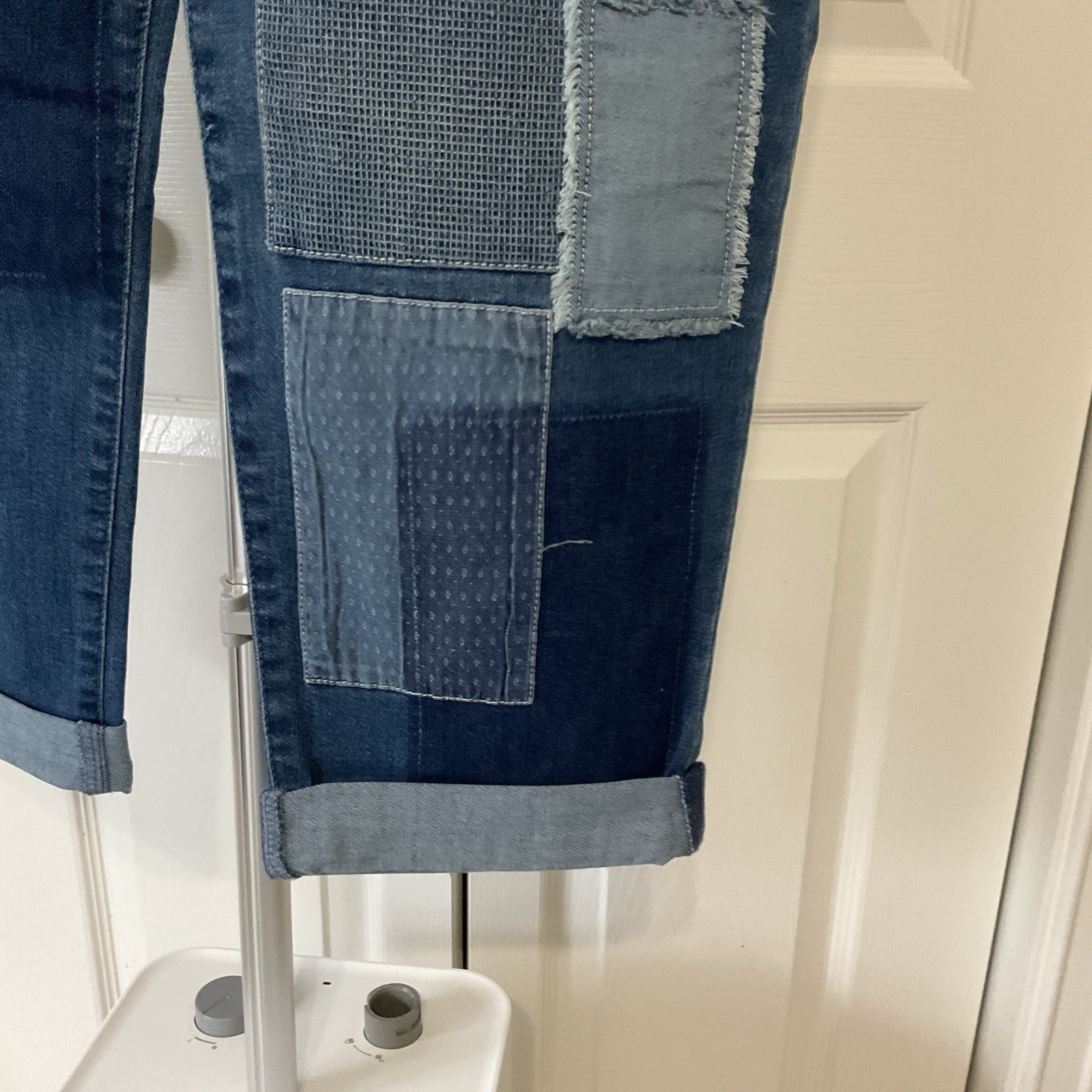 Logo by Lori Goldstein boyfriend Jeans Womens 11 Blue Medium Wash Patchwork