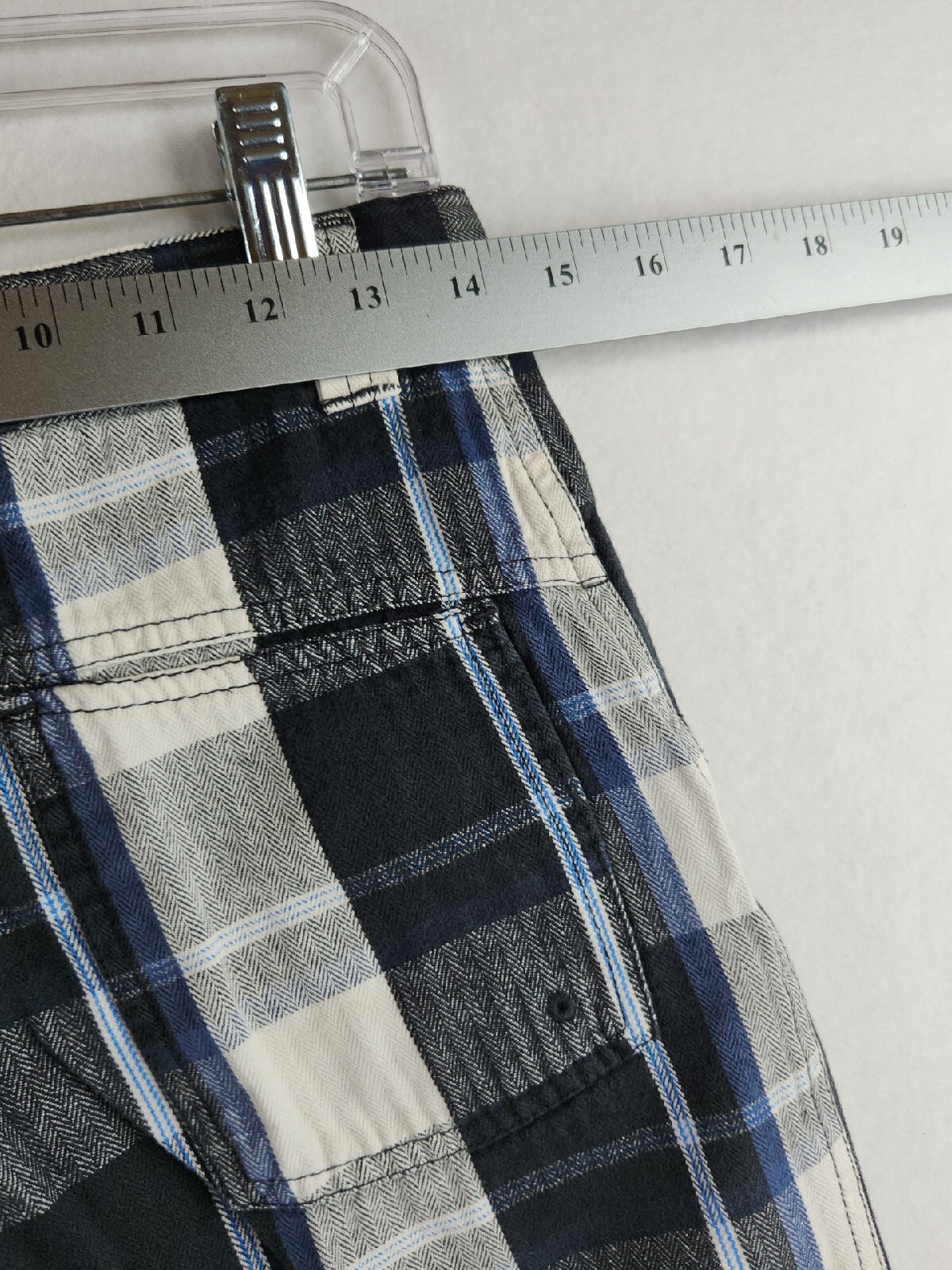 Shaun White Black Gray Plaid Lightweight Shorts Womens 14