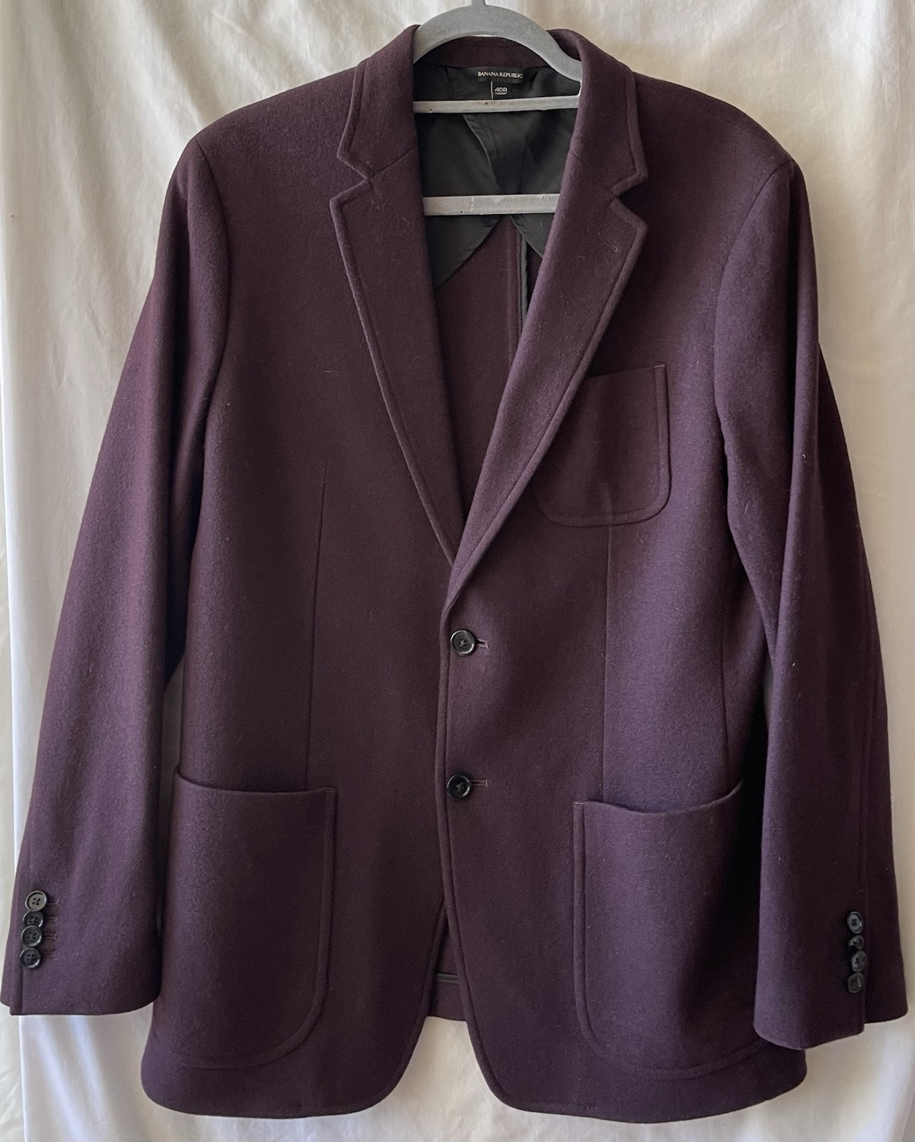 BANANA REPUBLIC Mario Bellucci, Men’s 40R Slim Fit, Burgundy Wool Blend Blazer