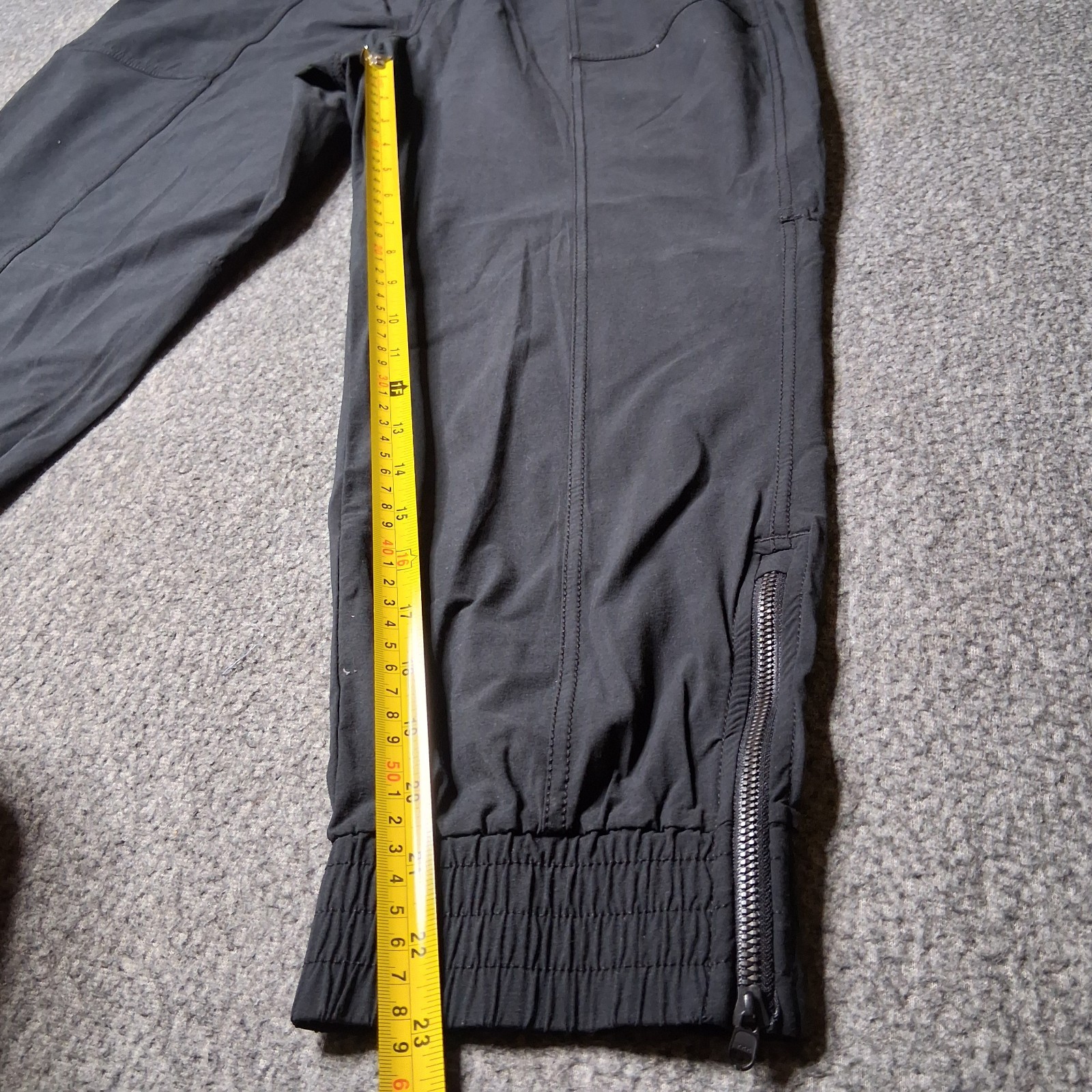 Calia Women’s Black Yoga Pants Size L Tapered Leg Ankle Zip Athletic Pants
