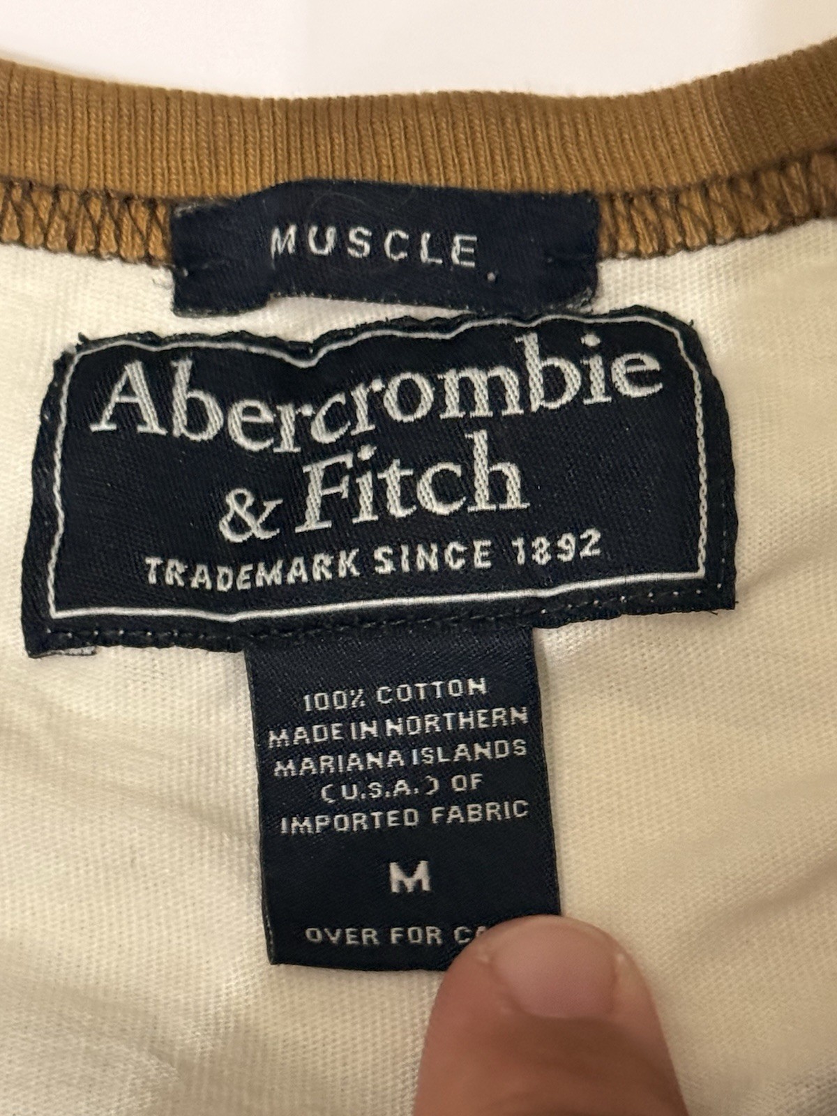 Abercrombie & Fitch Men’s M Cream/Brown Cotton Knit Sleeveless Graphic Tee