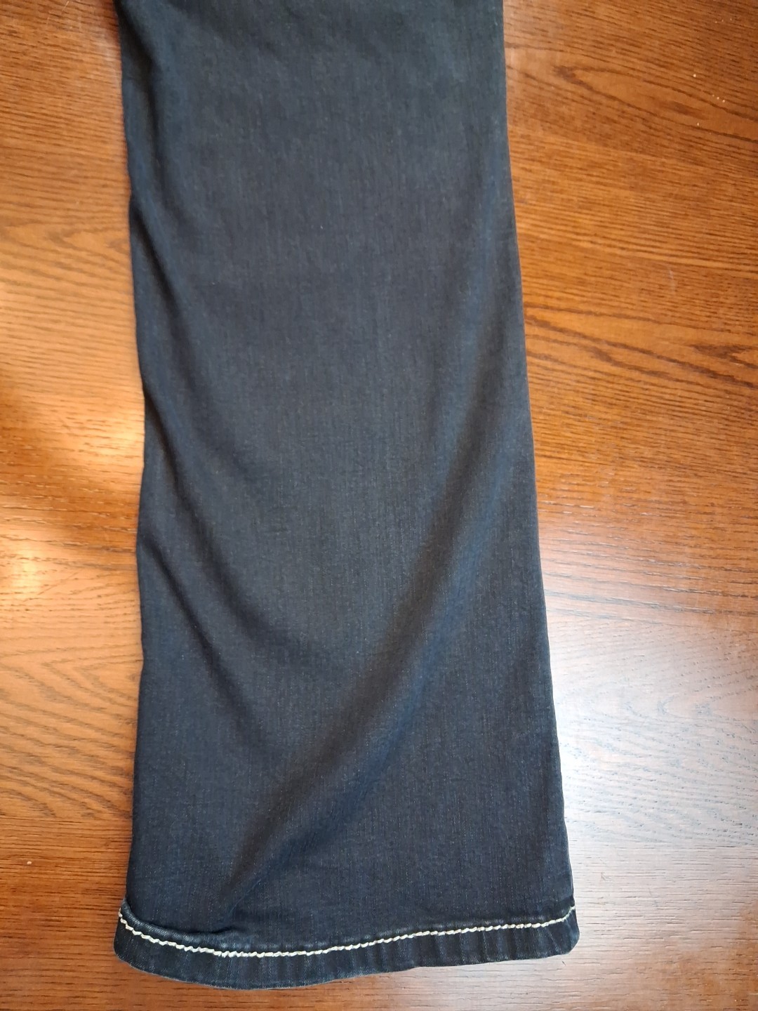Amethyst Jeans Womens Size 16 Blue Taper Stretch Denim Embroidered Pockets