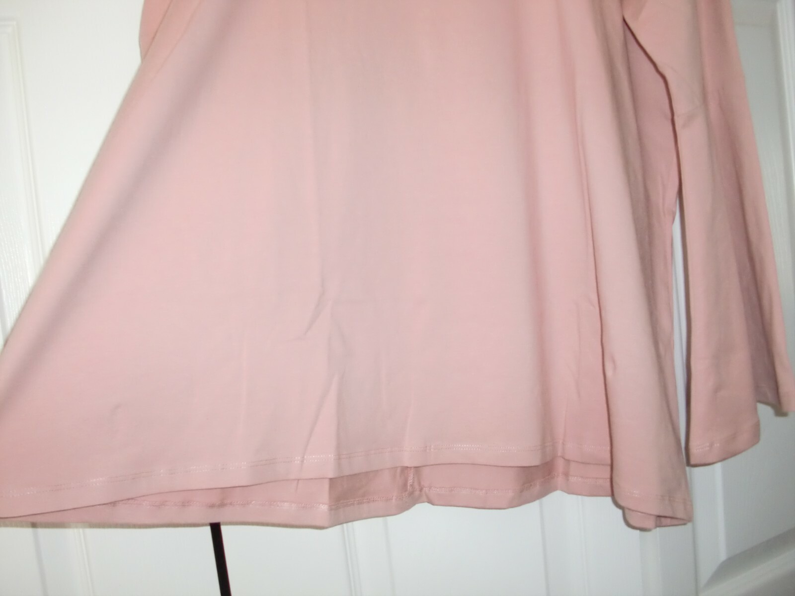 NWT~TRADES OF HOPE~BLUSH~95%COTTON/5%SPANDEX~Bell Sleeves~HARRIETT TOP size L