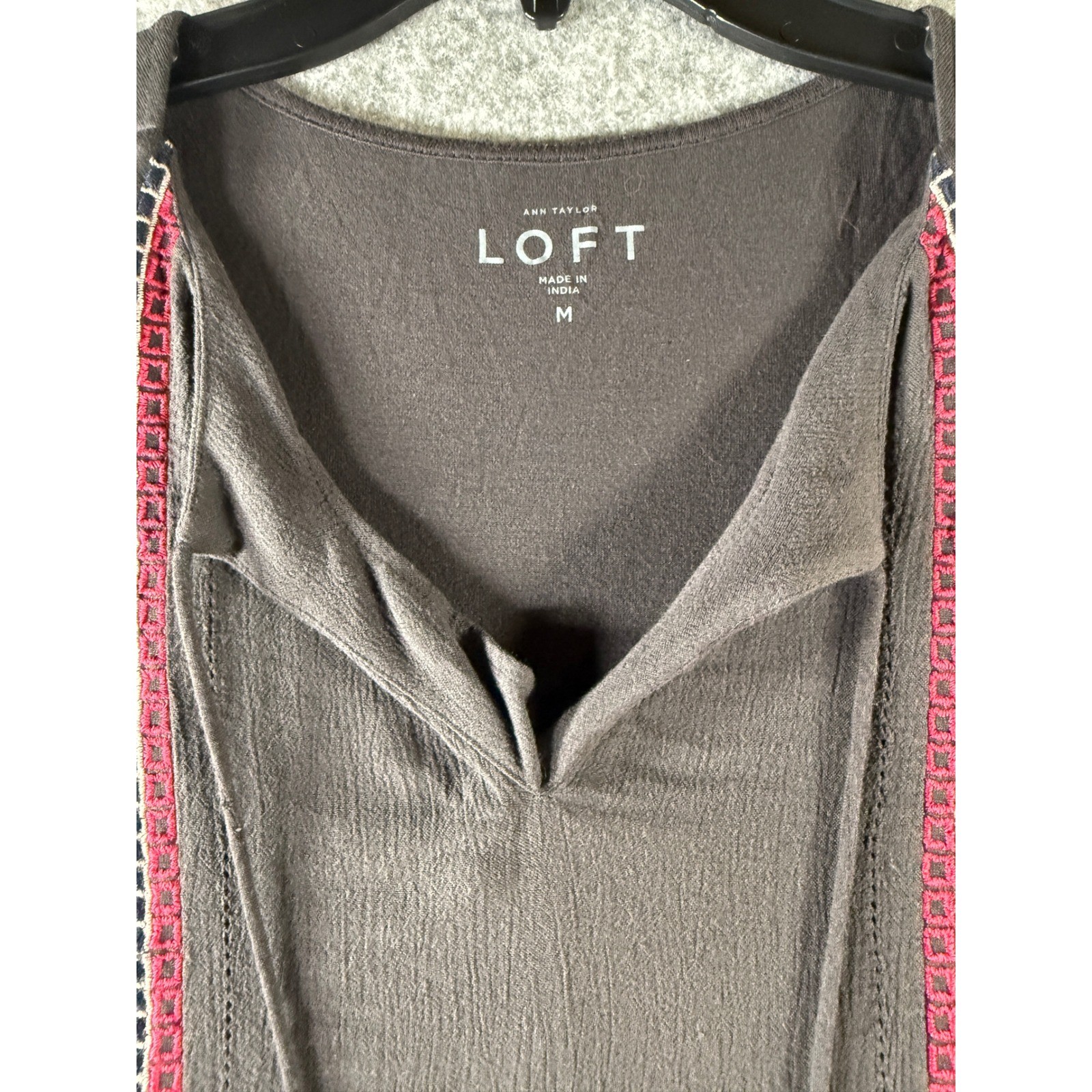 Ann Taylor LOFT Womens Medium Grey Embroidered Tassel Boho Sleeveless Blouse Top
