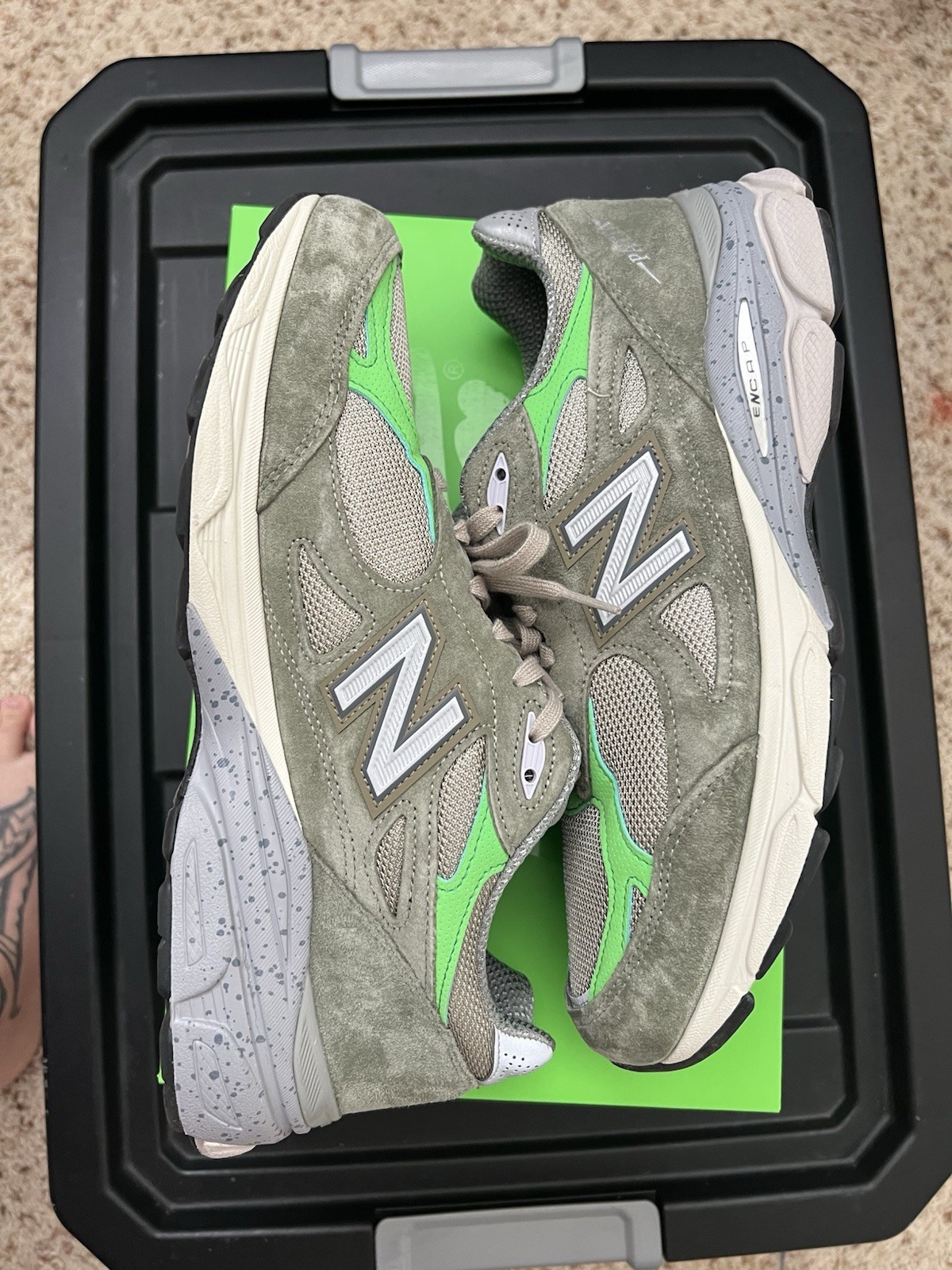 Men’s New Balance 990v3 Patta Keep Your Family Close Size 10.5