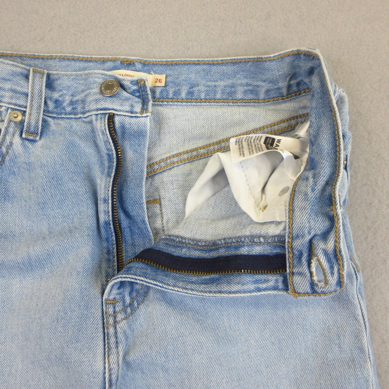 Levi’s Premium High Loose Jeans Women 26 Light Blue Wide Leg Cotton Hemp Blend