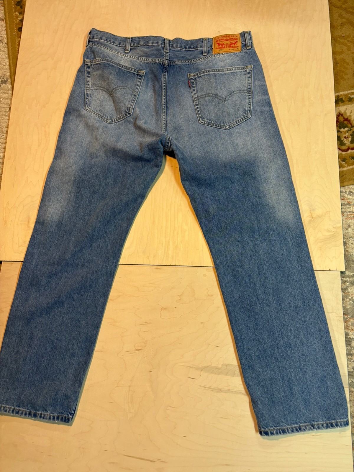Levi’s 505 Series 38-30 Blue Medium Wash Denim Straight Leg Regular Fit