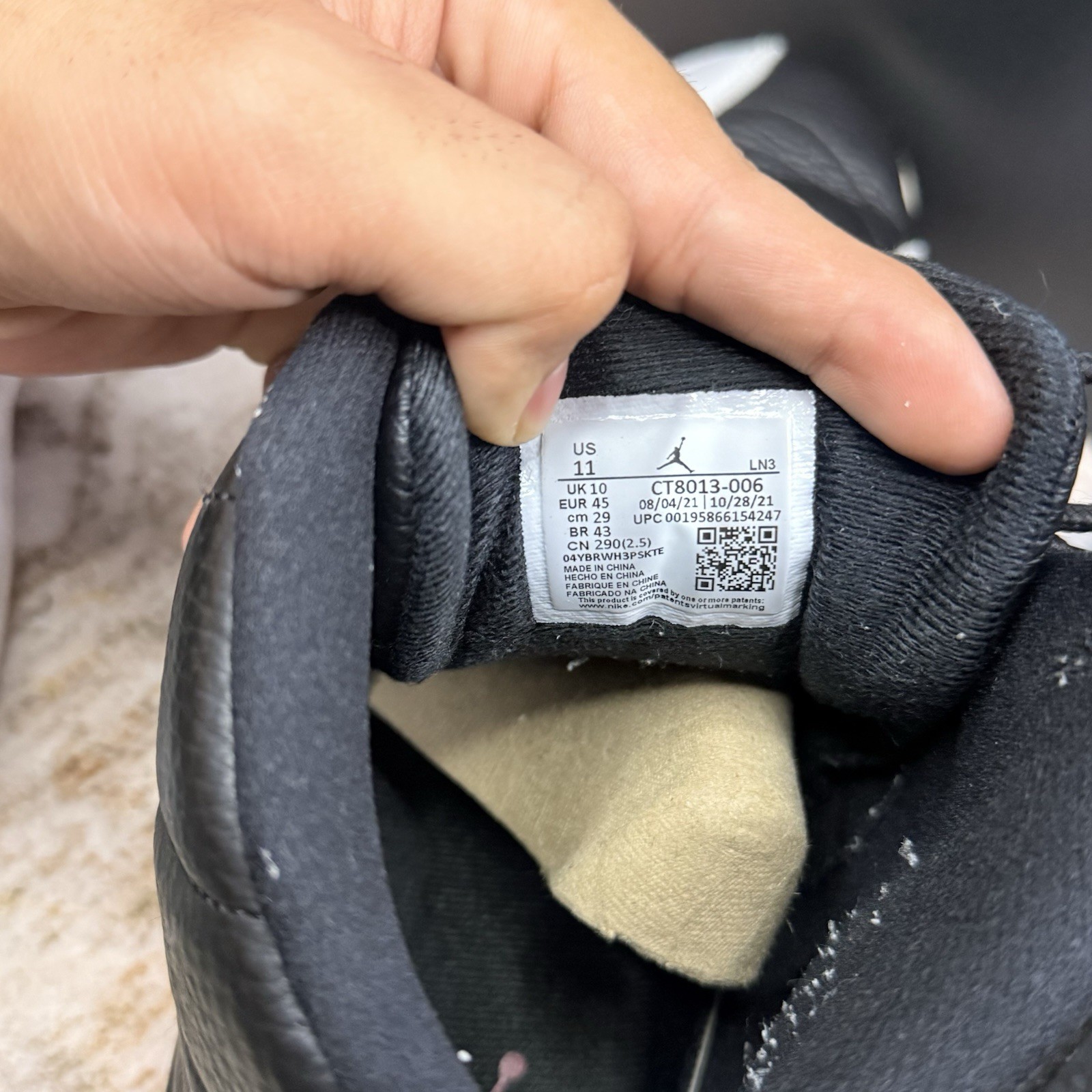 Size 11 – Jordan 12 Retro Mid Playoff