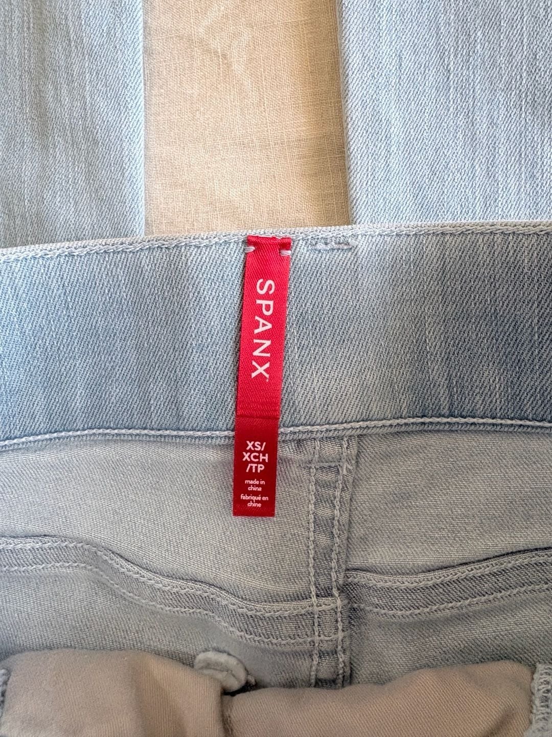 SPANX Women’s Pull-On Flare Jeans, Size XS, Retro It Wash