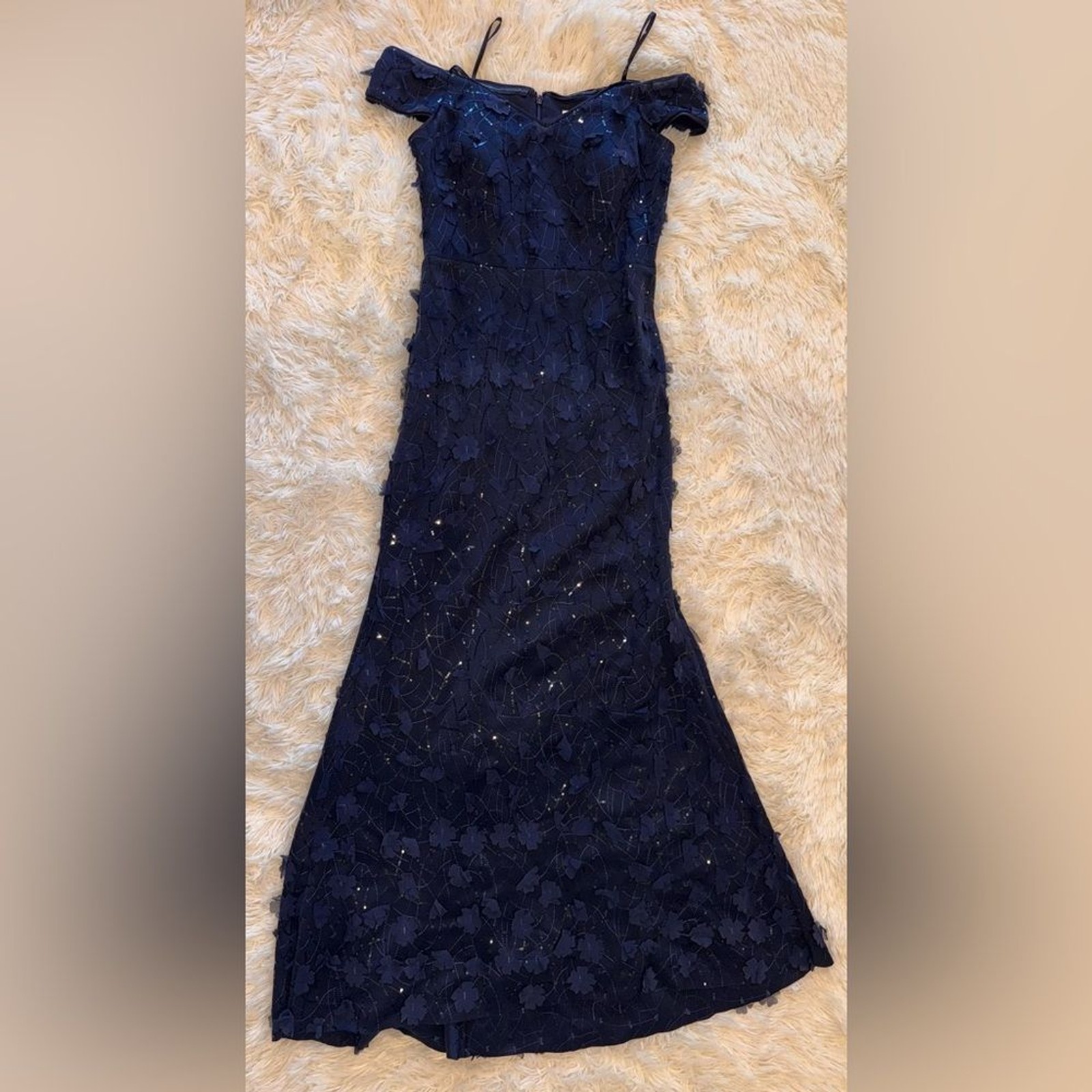 NEW Eliza J 3d floral Appliqué Off The Shoulder mermaid navy Gown sz 4
