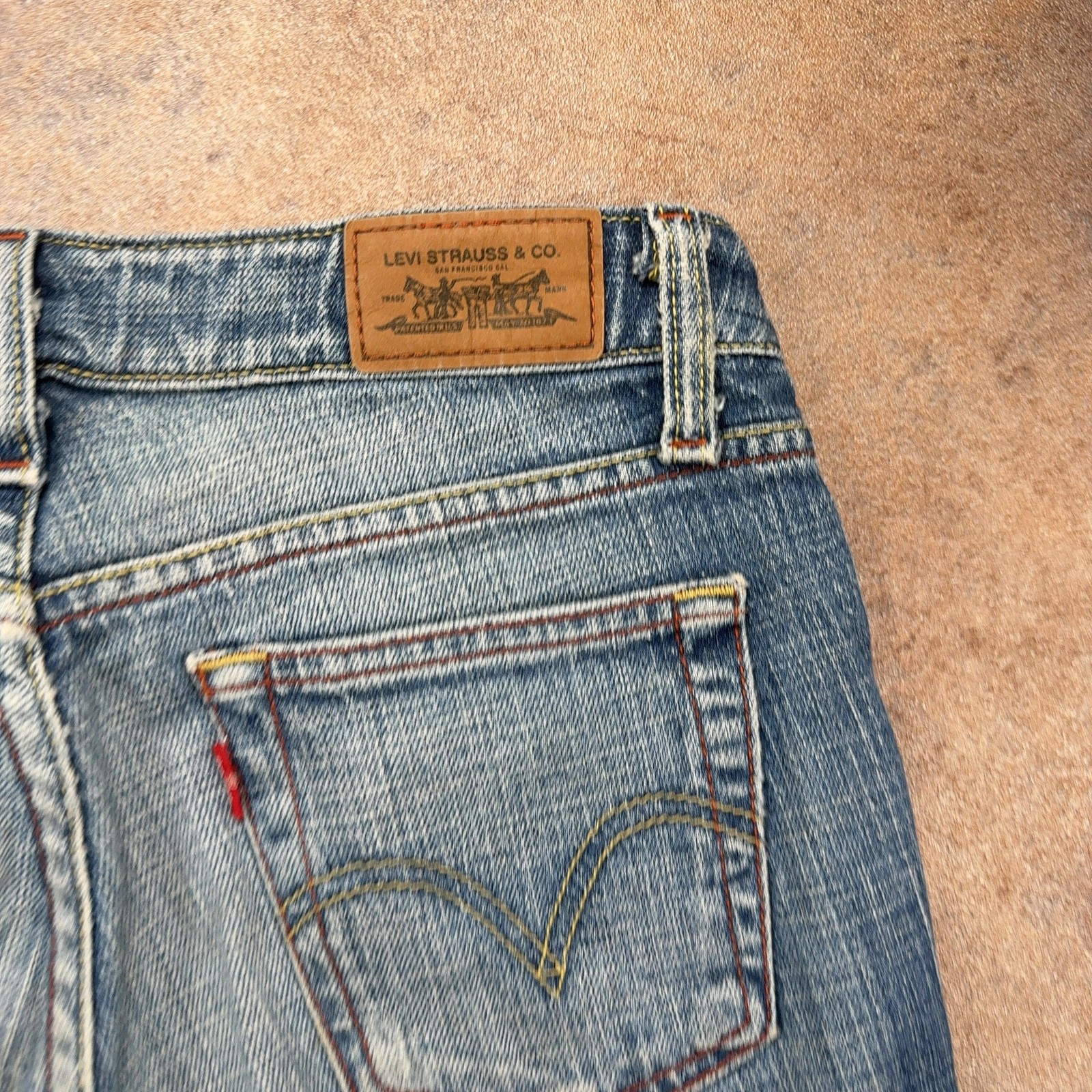 LEVI’S 508 Jeans Womens (28 Inch Waist) (31 Inch Leg) Slim Fit Blue Denim