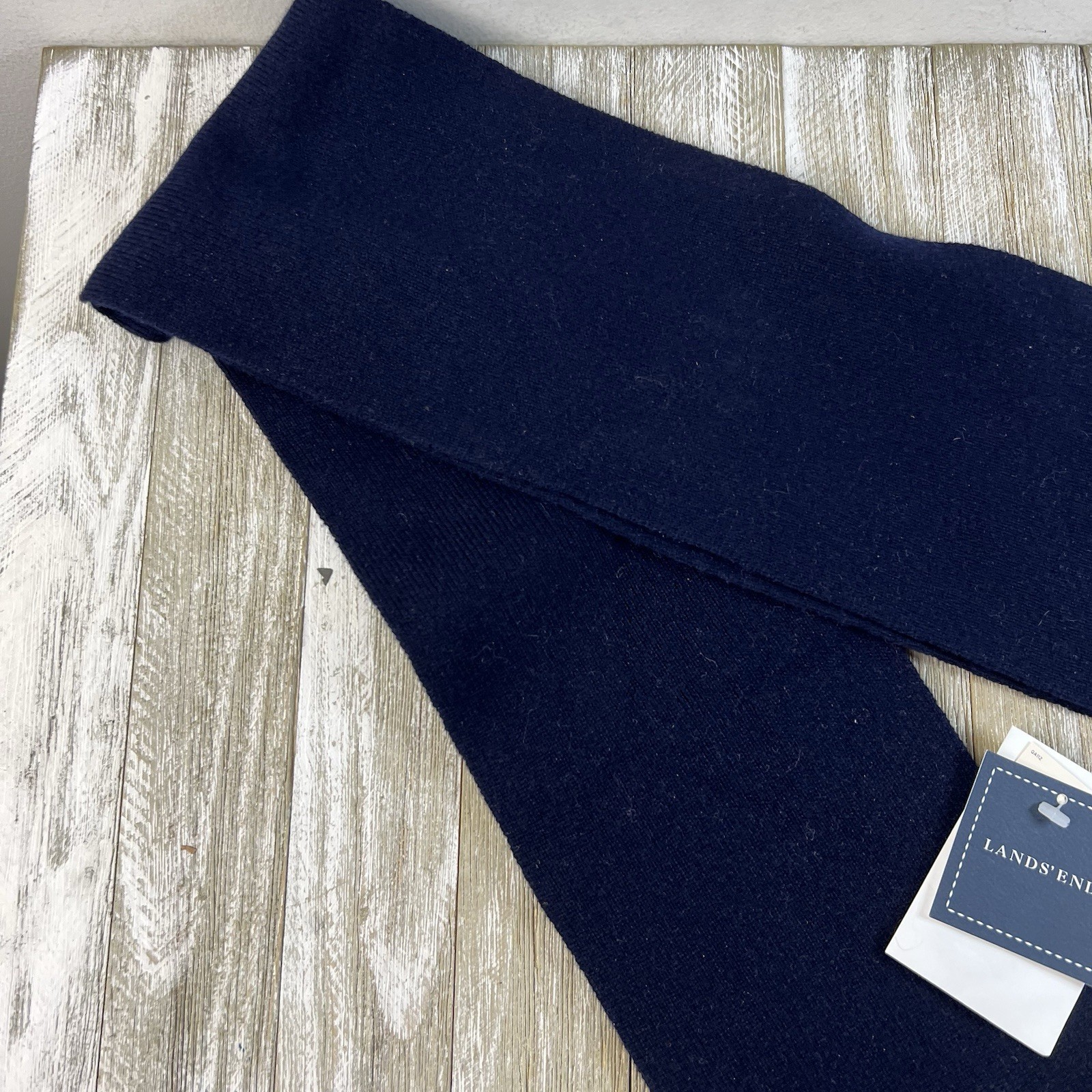 Lands End Navy Blue 100% Cashmere Skinny Scar 64×5-inches New
