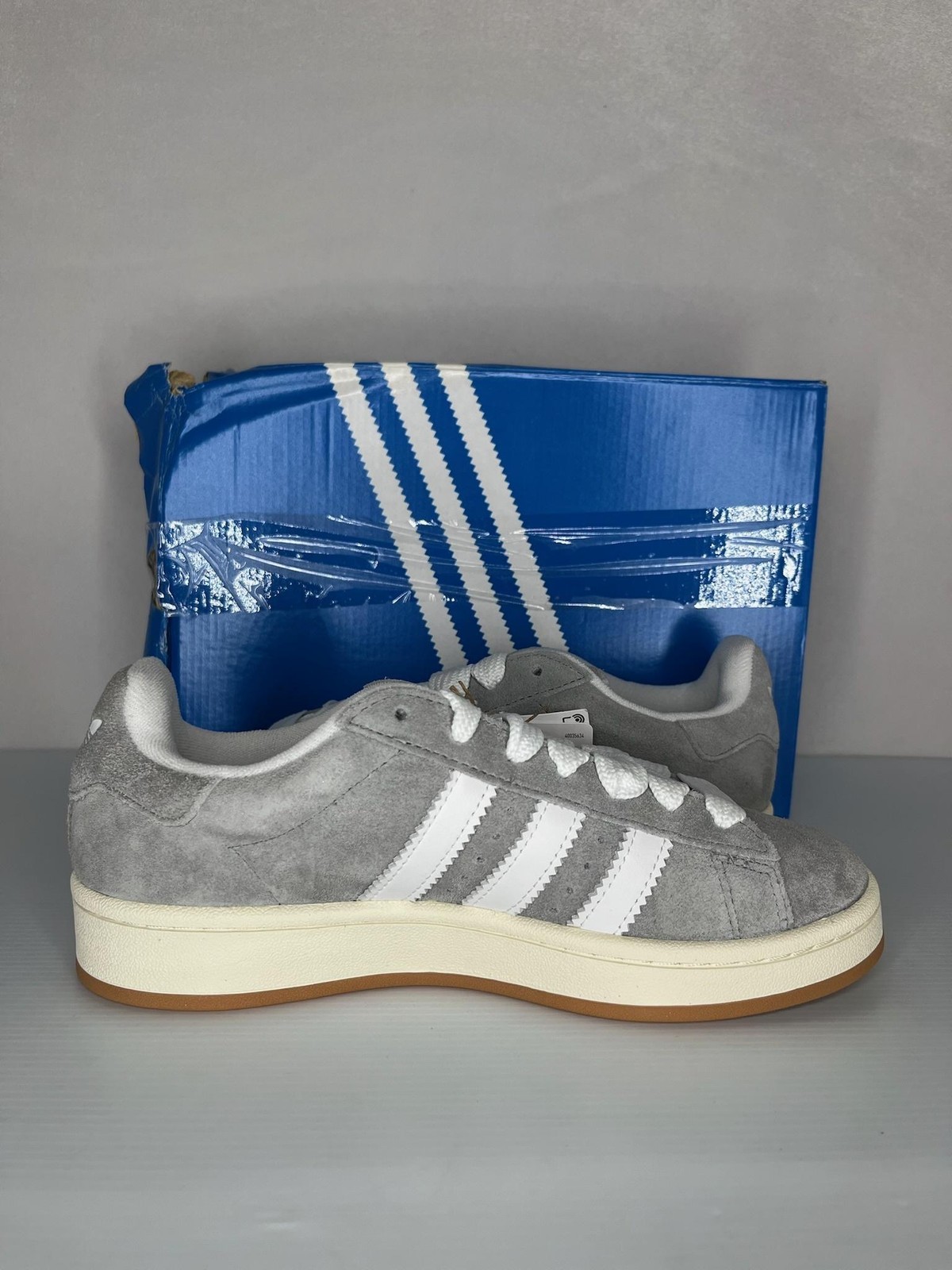 Adidas Campus 00s Men’s 6.5 Gray Suede Gum Sole Sneakers HQ8707 NEW