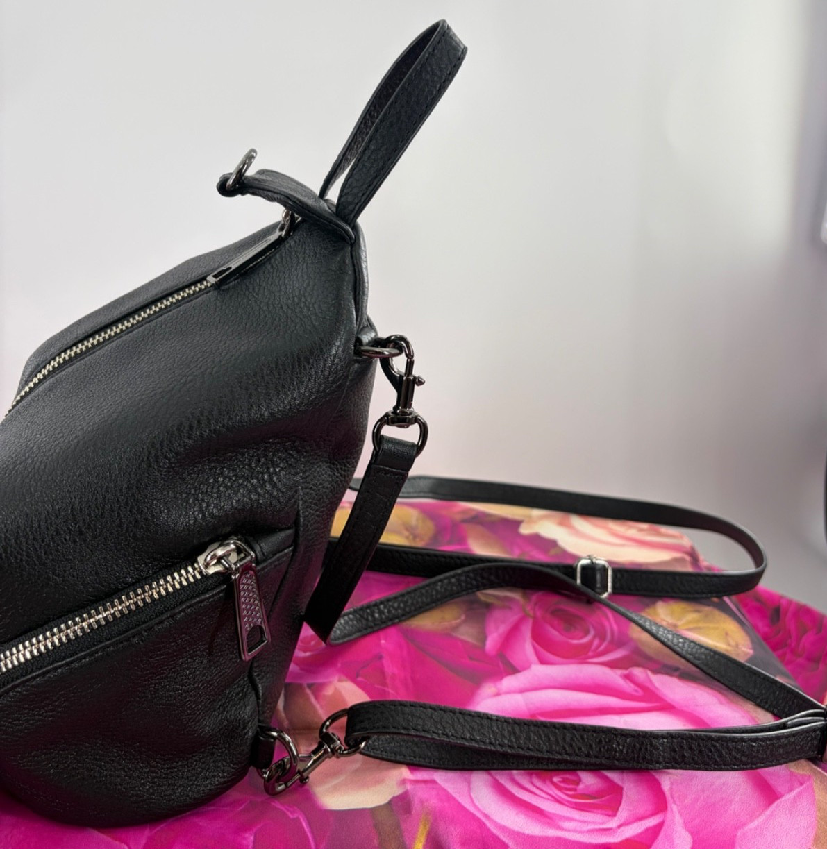 Rebecca Minkoff Pre-loved Julian Convertible 100% Leather Small Black Backpack