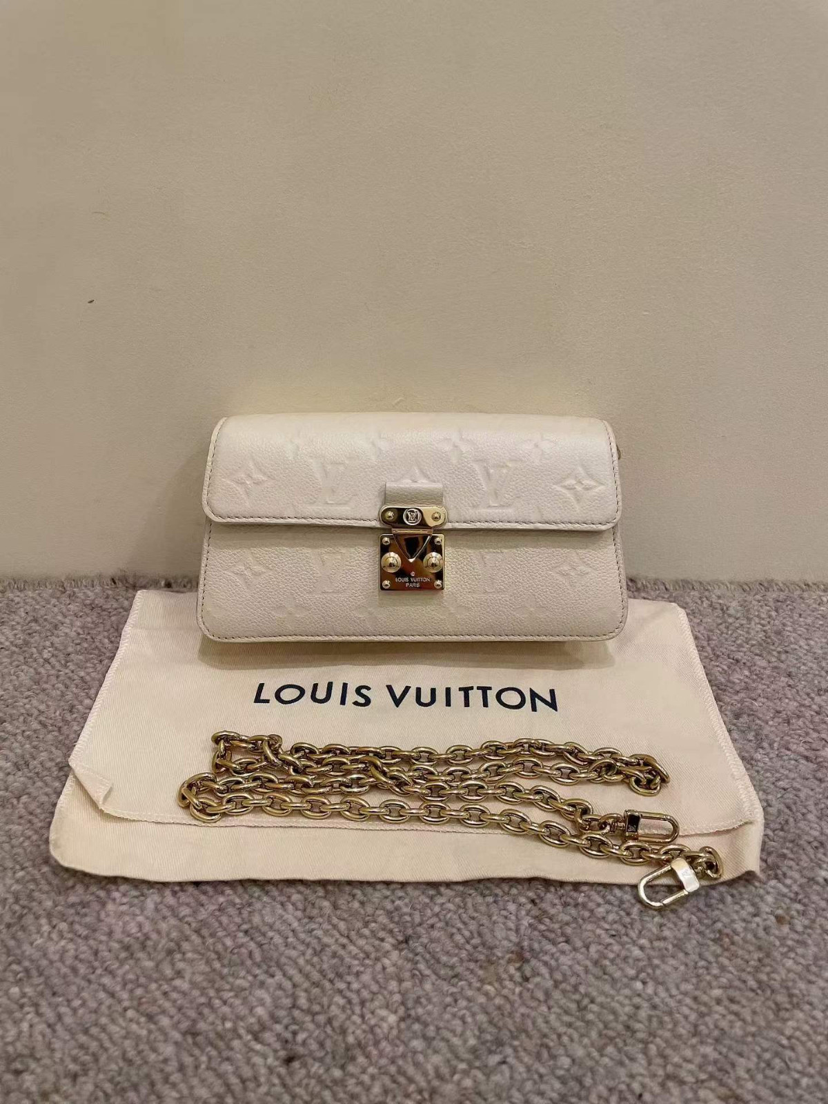 Authentic Louis Vuitton Metis Wallet On Chain Embossed Calfskin Wallet On Chain