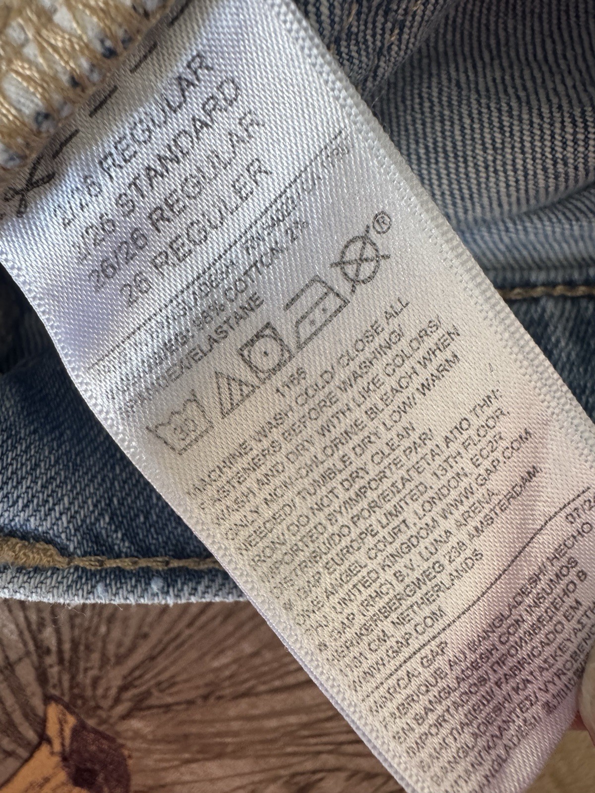GAP High Rise Wide Leg Crop Jeans Size 2/26 R Light Wash Blue Denim