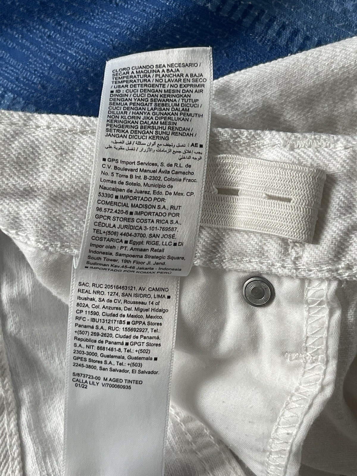 Old Navy White Ripped Denim Jean Shorts-Size 12