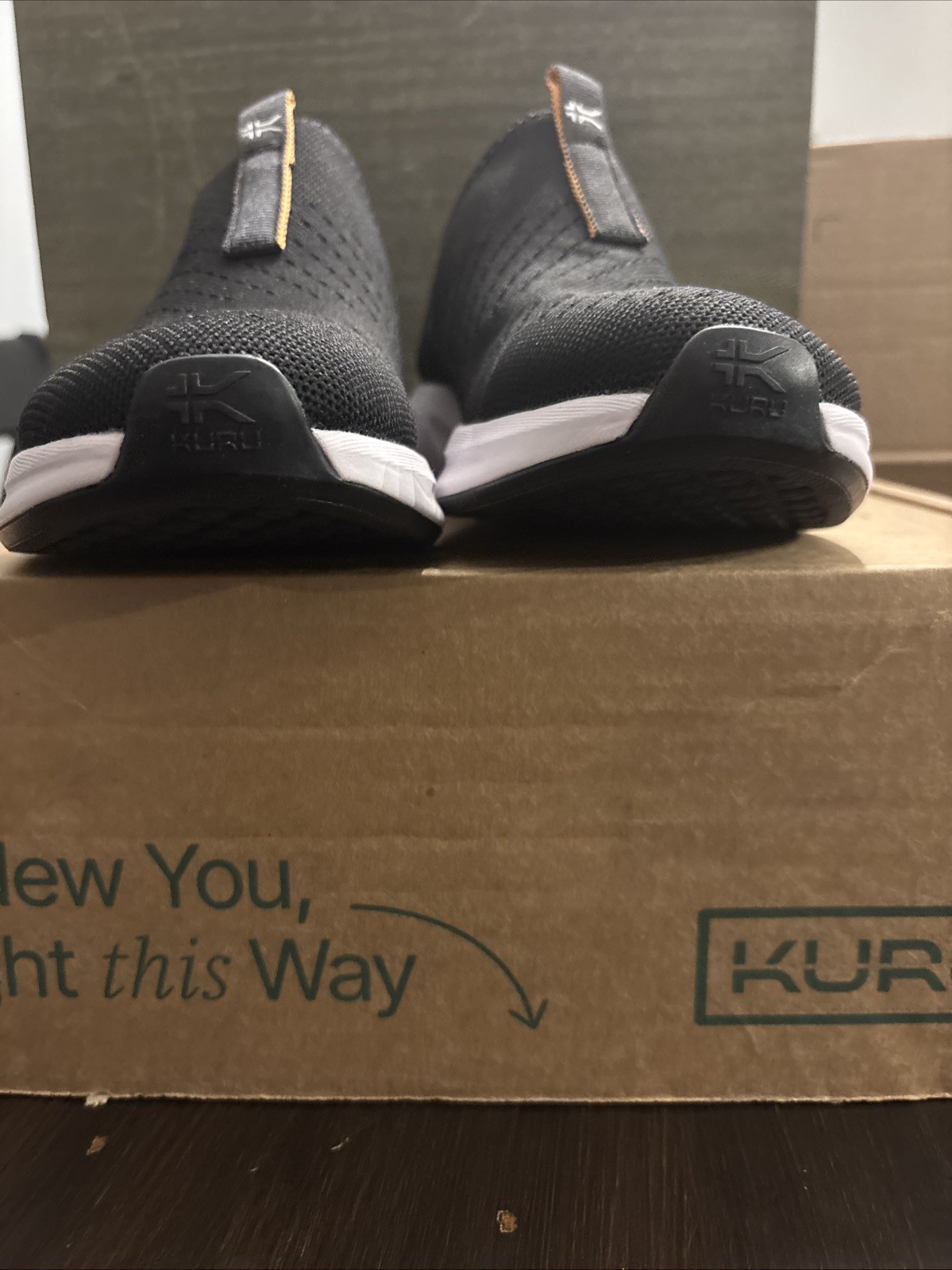 Kuru Atom Slip On Womens Size 7.5 Black White Athletic Walking Shoes Sneakers