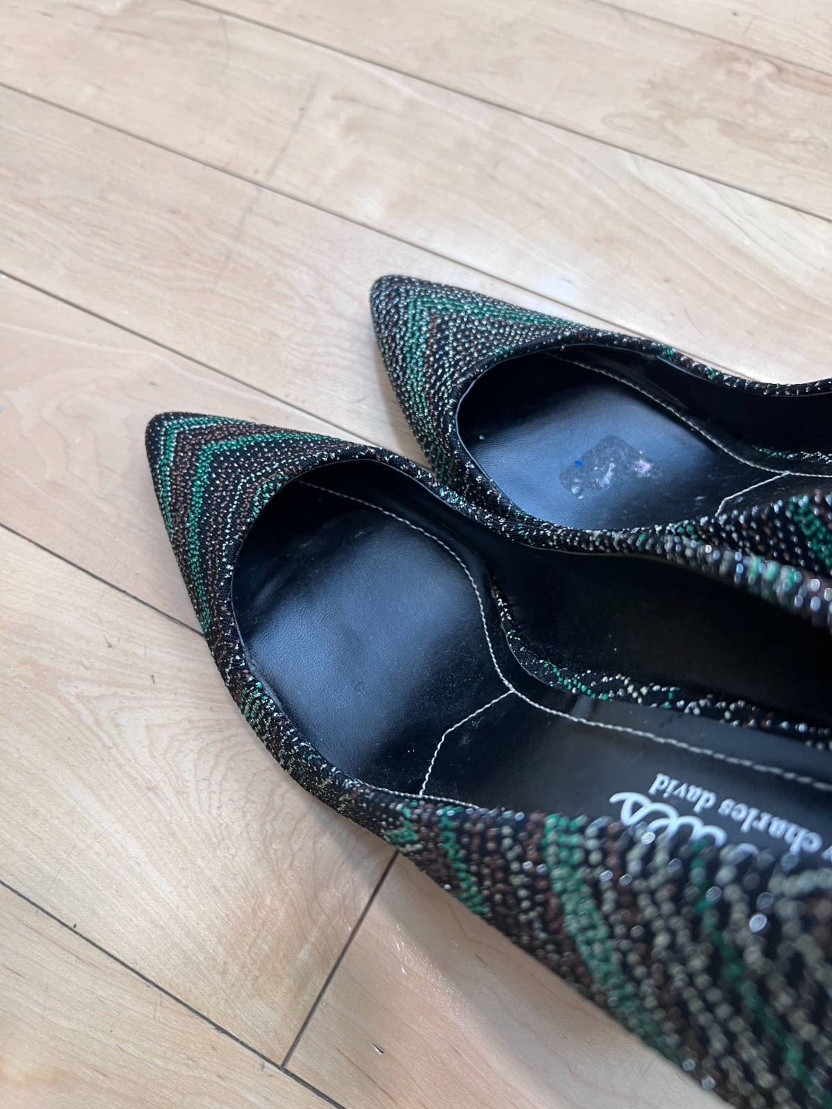 Charles by Charles David Chevron Pattern Pumps Pointed Toe Stiletto Multi Size 9